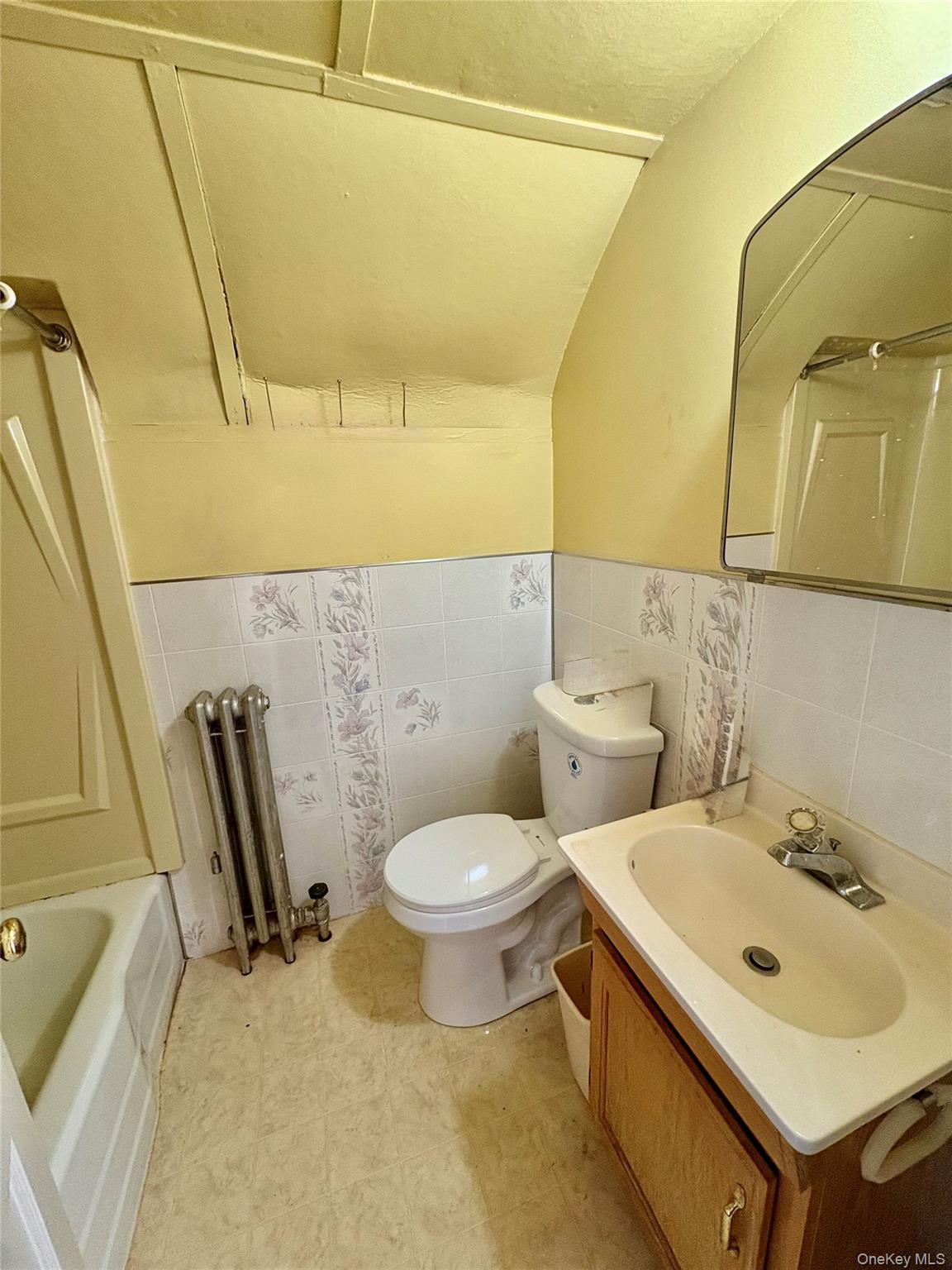 4 Backman Avenue, Ellenville, NY 12428