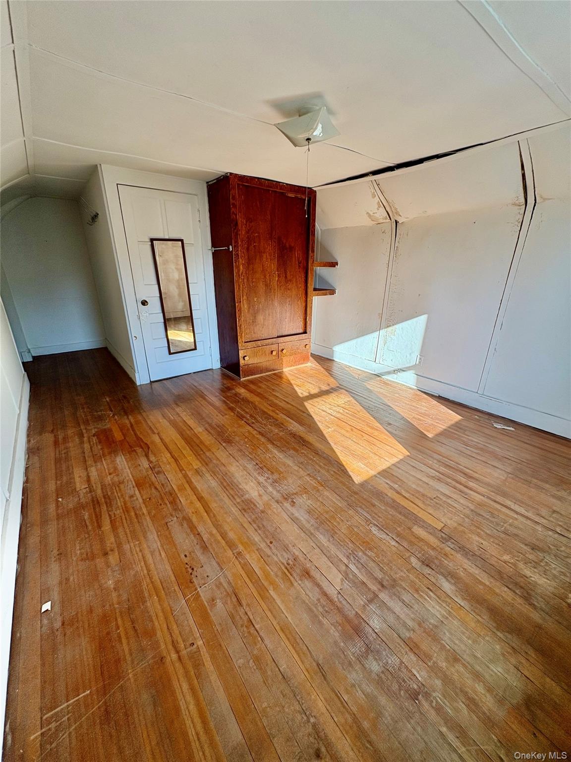 4 Backman Avenue, Ellenville, NY 12428