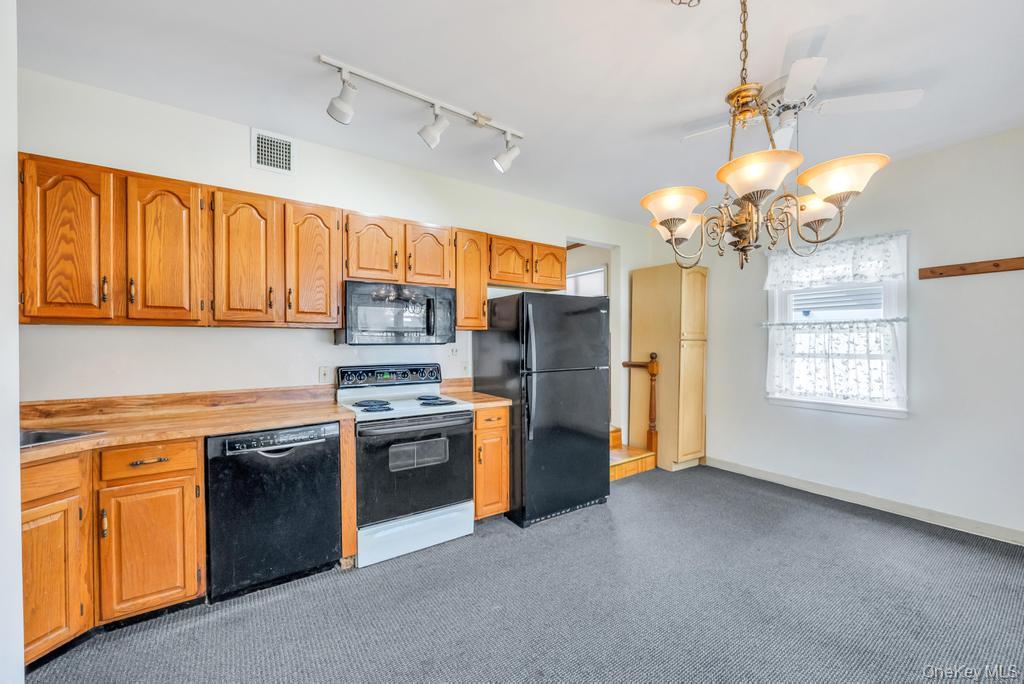 124 E 12th Street, Huntington Station, NY 11746