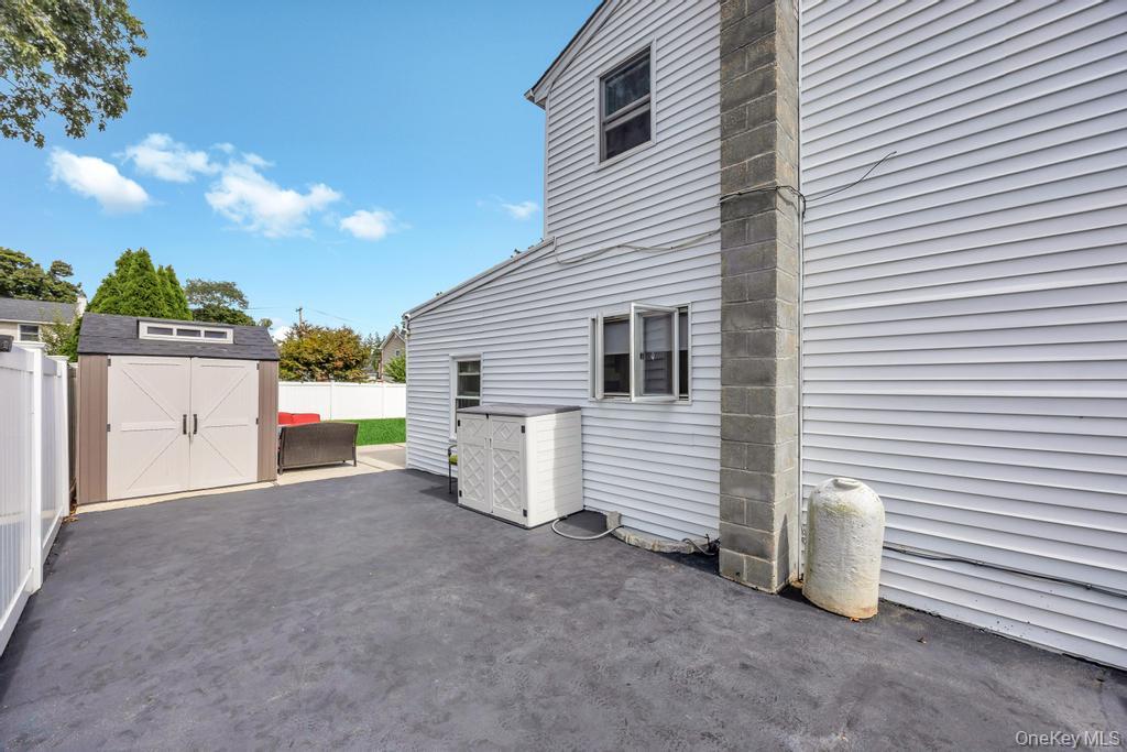 124 E 12th Street, Huntington Station, NY 11746