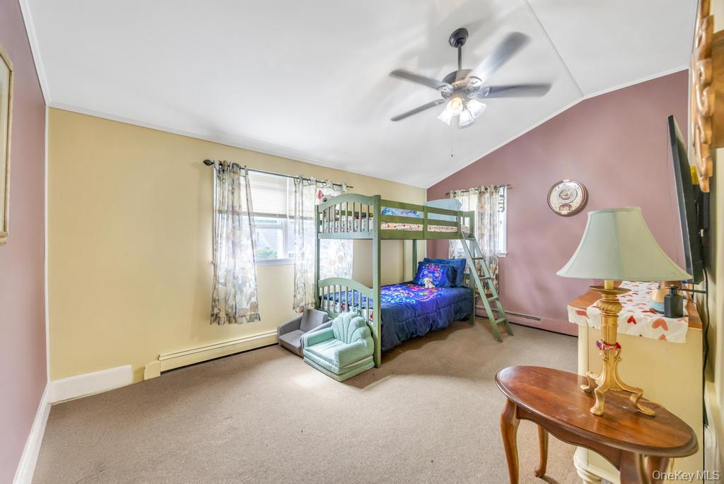 124 E 12th Street, Huntington Station, NY 11746