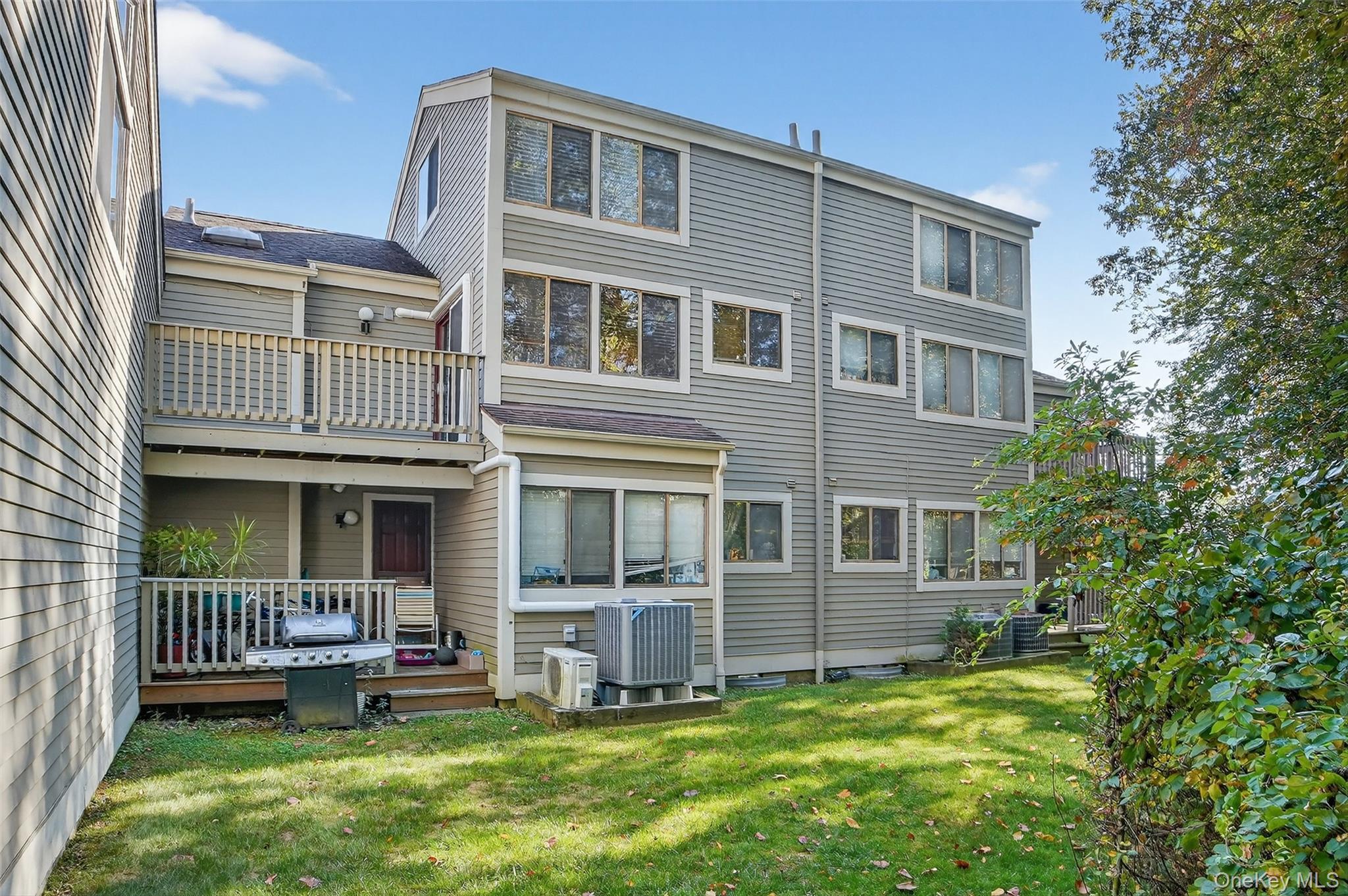 132 Stone Meadow, South Salem, NY 10590