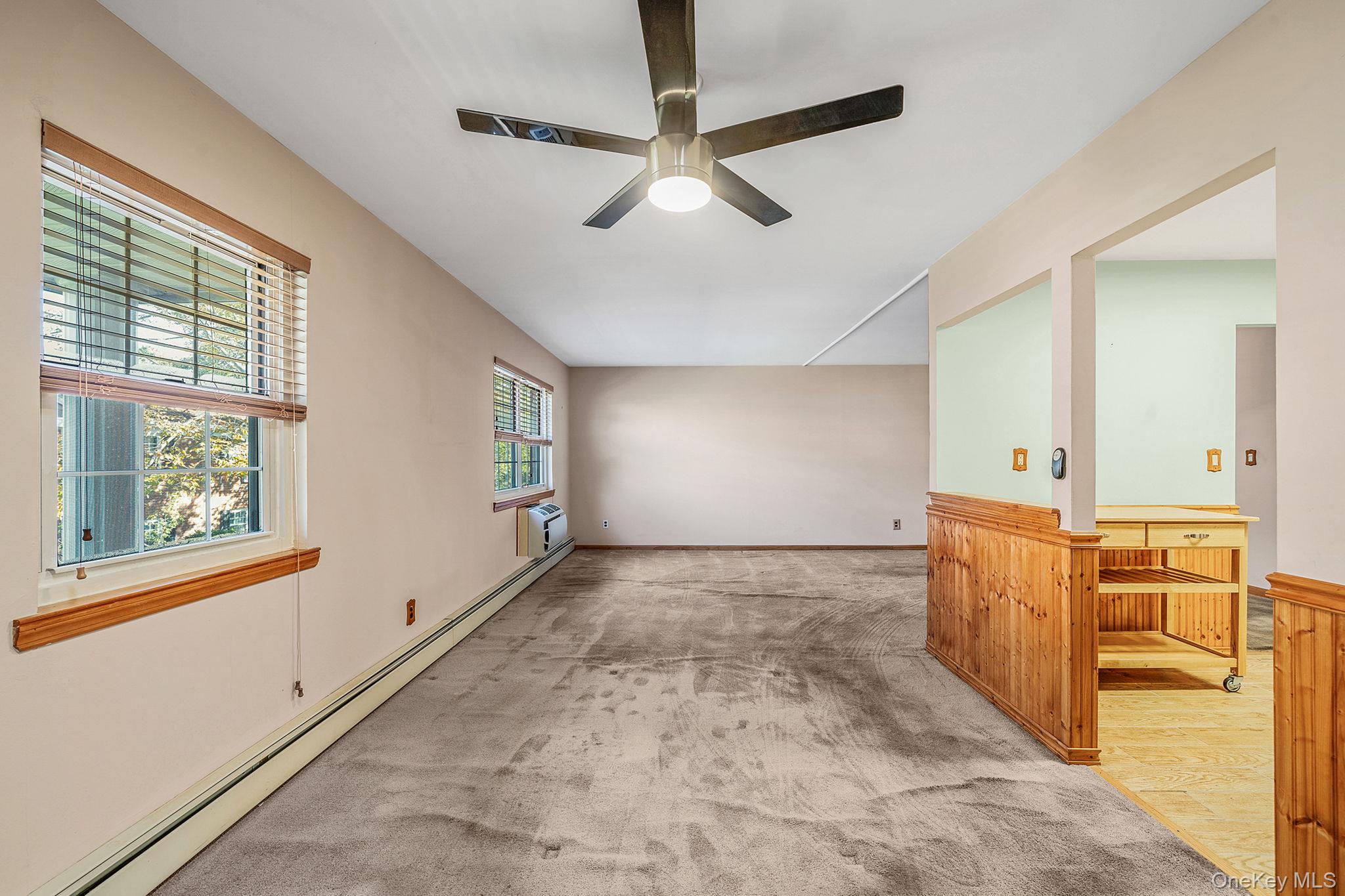 330 Lakeland Avenue # 2H, Sayville, NY 11782