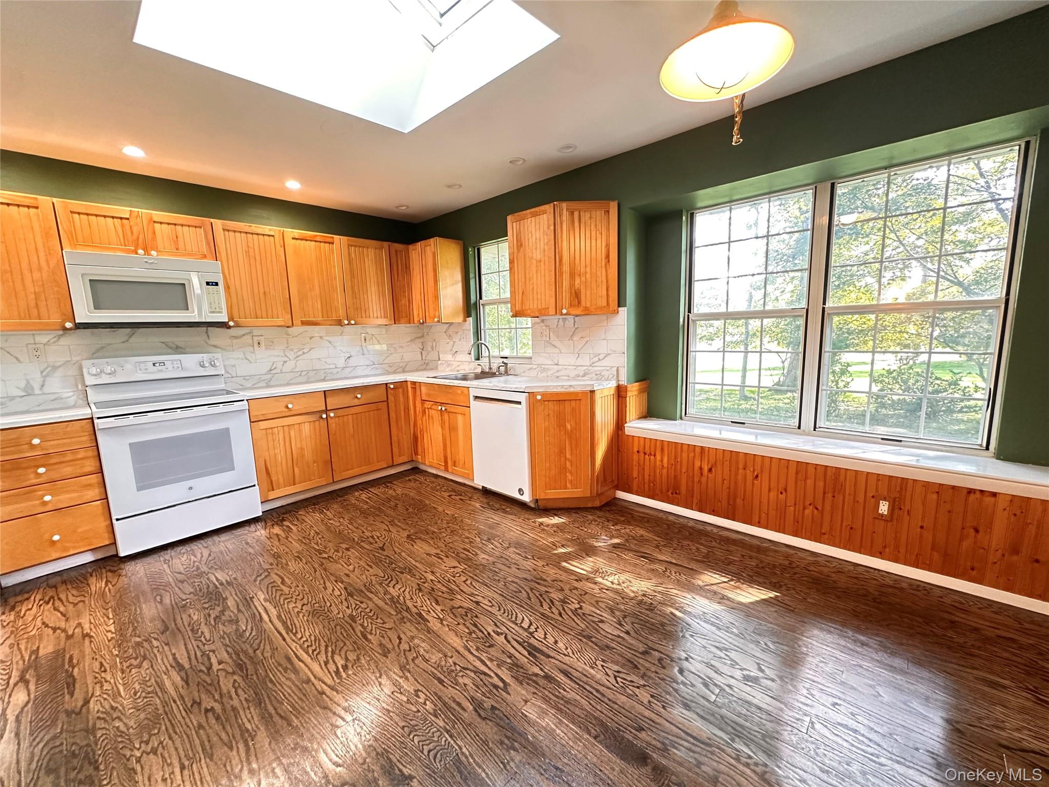 488A Fairway Court # 488A, Ridge, NY 11961