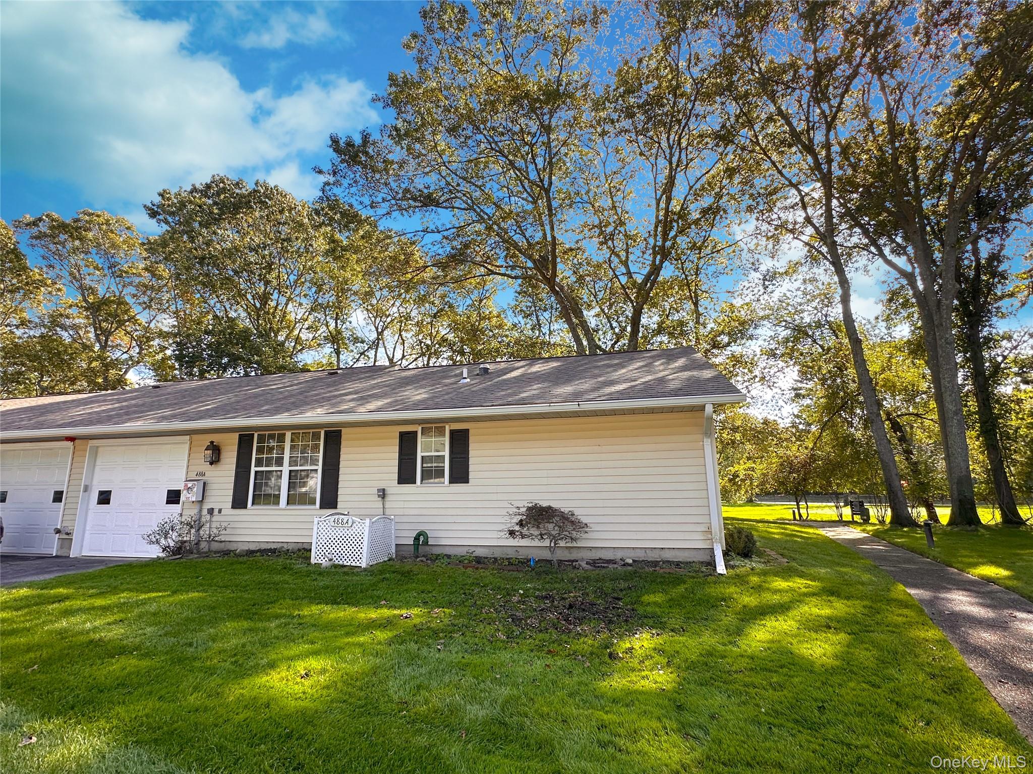 488A Fairway Court # 488A, Ridge, NY 11961