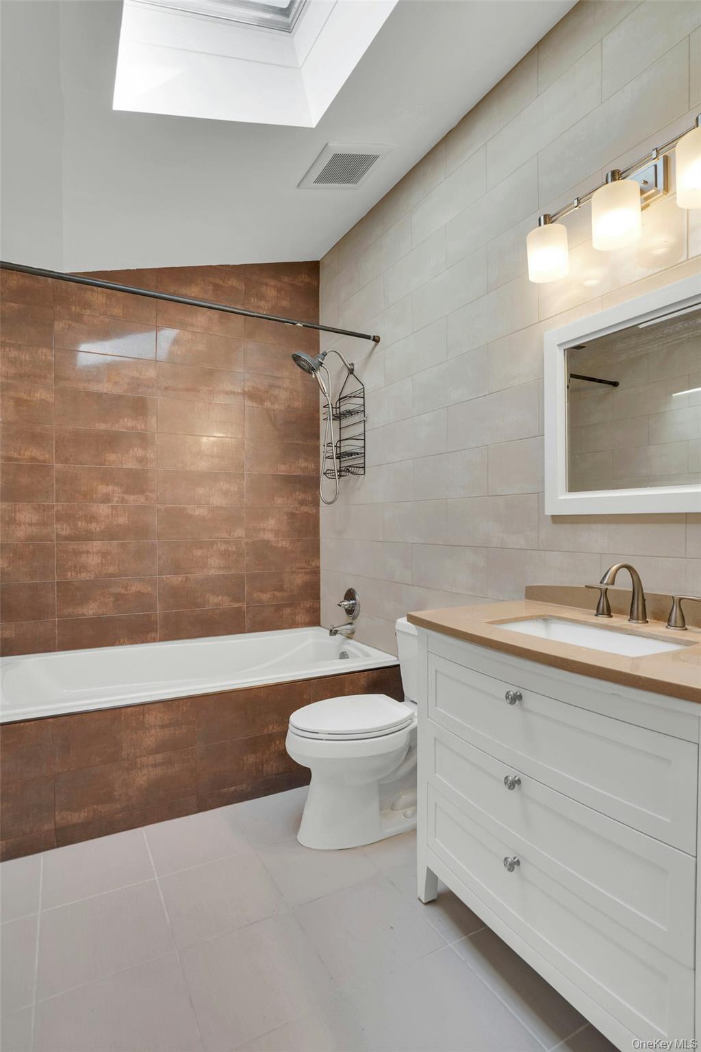 33 Pittoni Drive, Commack, NY 11725