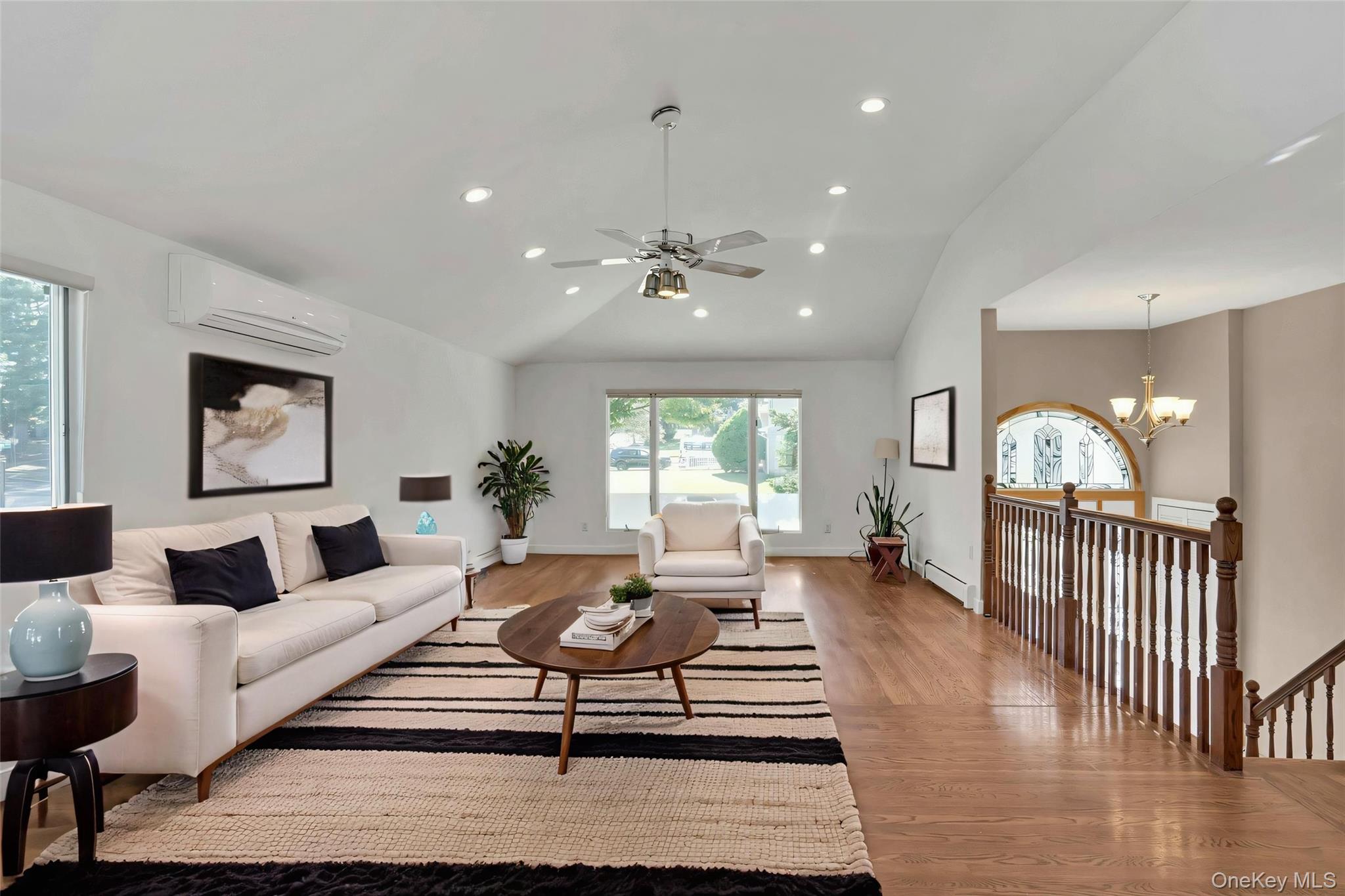 33 Pittoni Drive, Commack, NY 11725