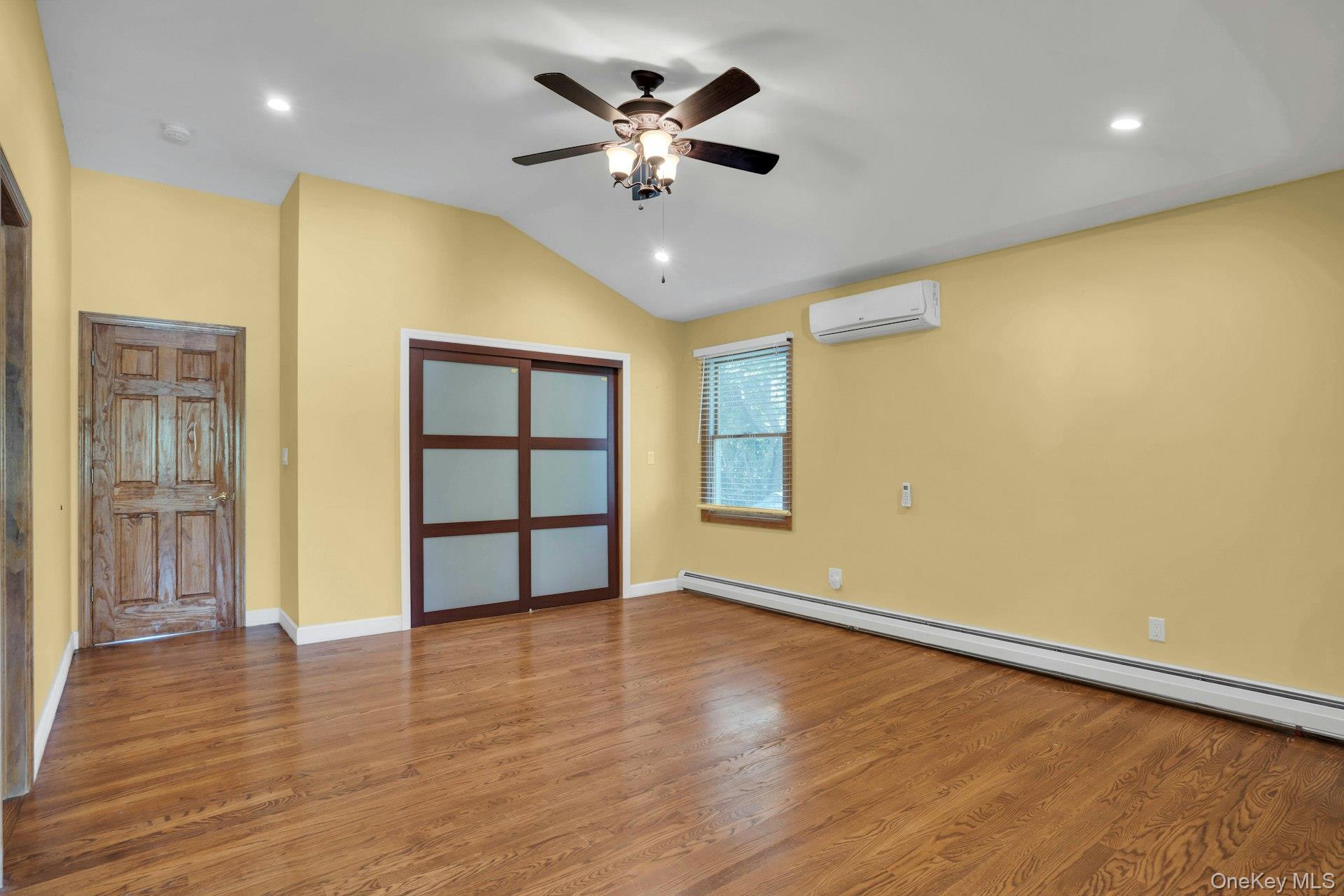 33 Pittoni Drive, Commack, NY 11725