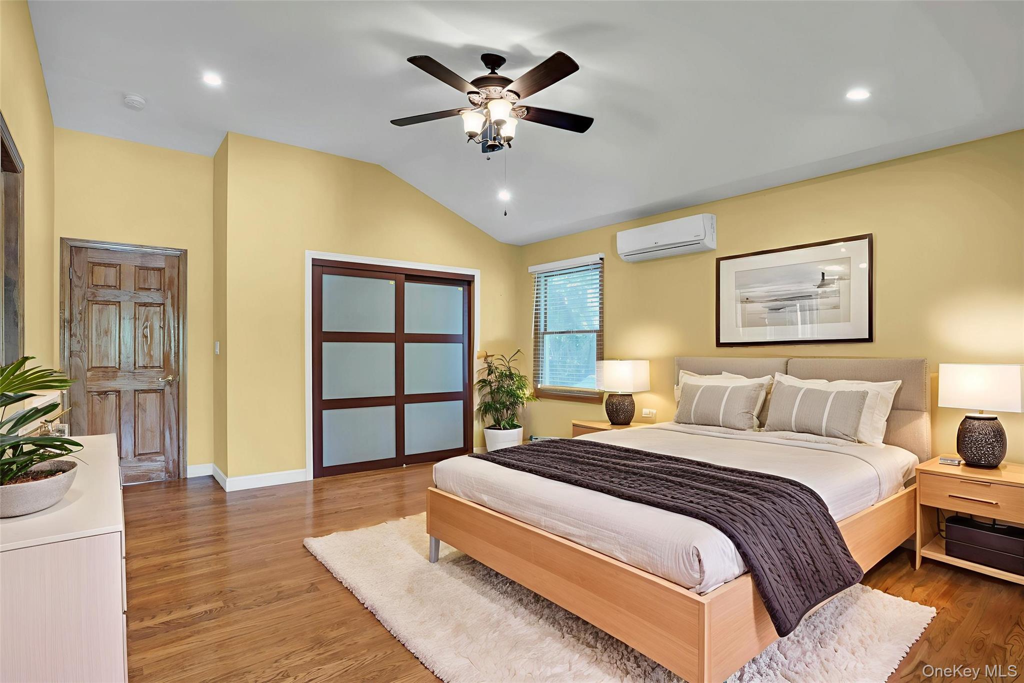 33 Pittoni Drive, Commack, NY 11725