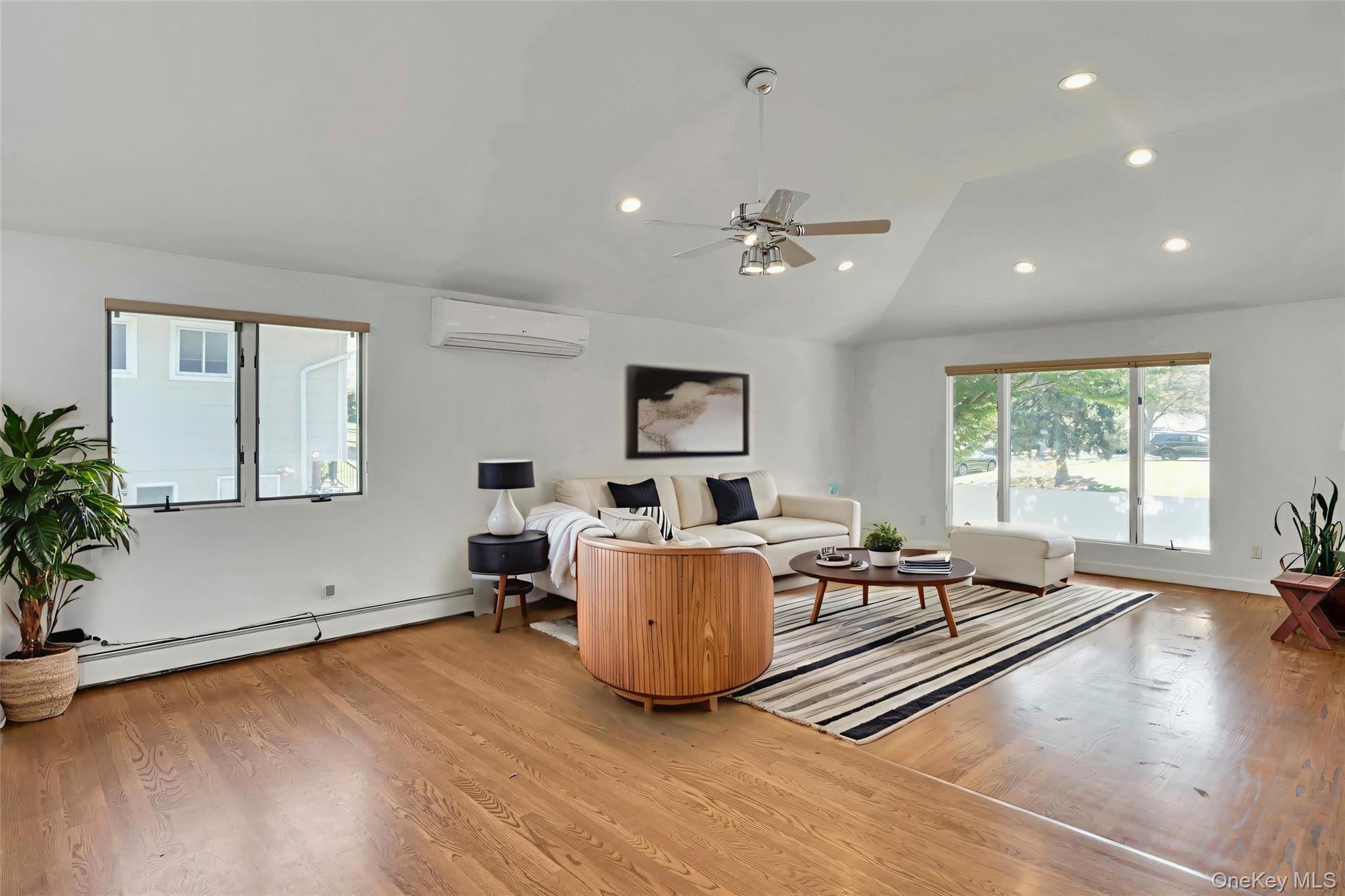 33 Pittoni Drive, Commack, NY 11725