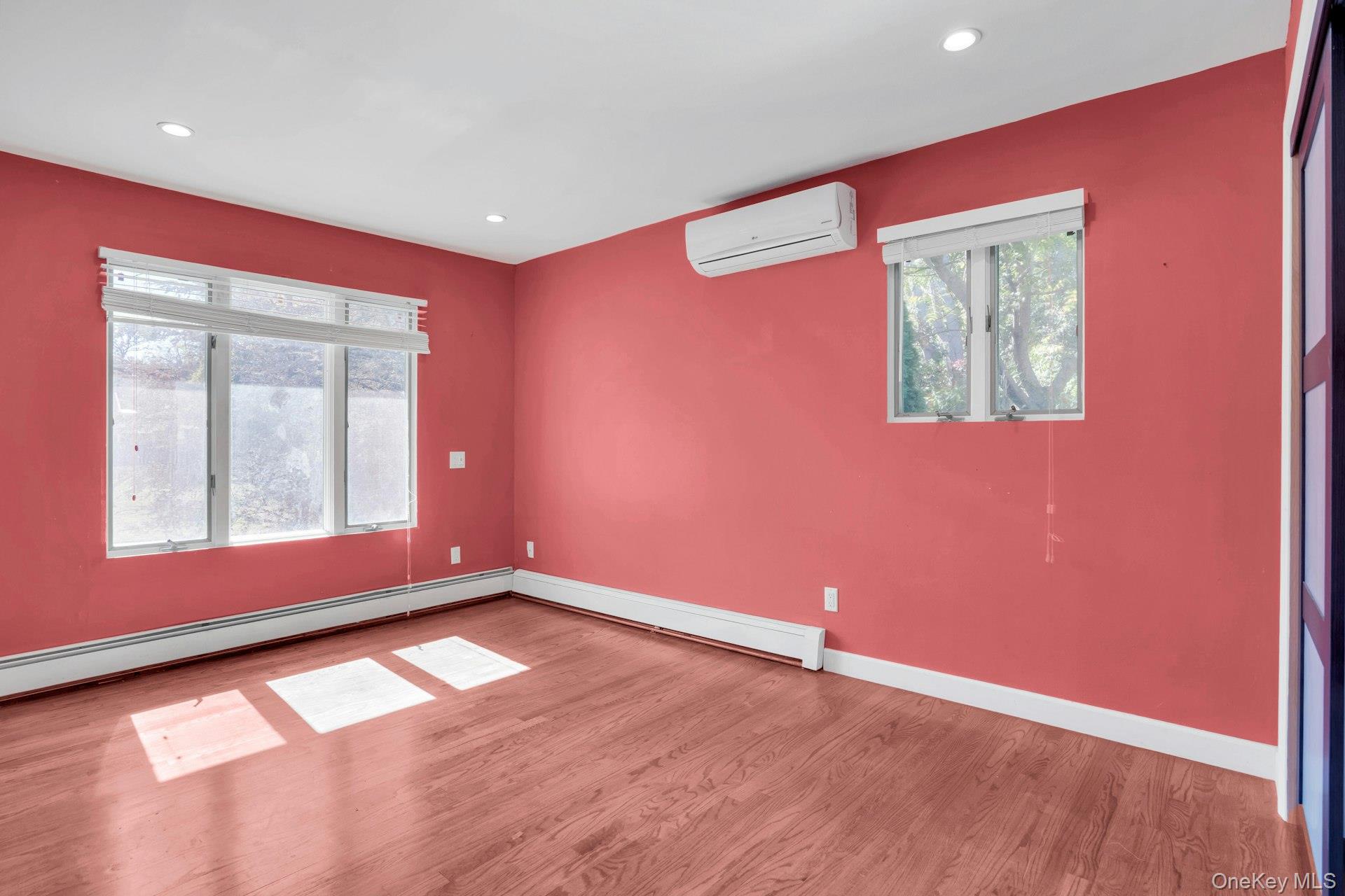 33 Pittoni Drive, Commack, NY 11725