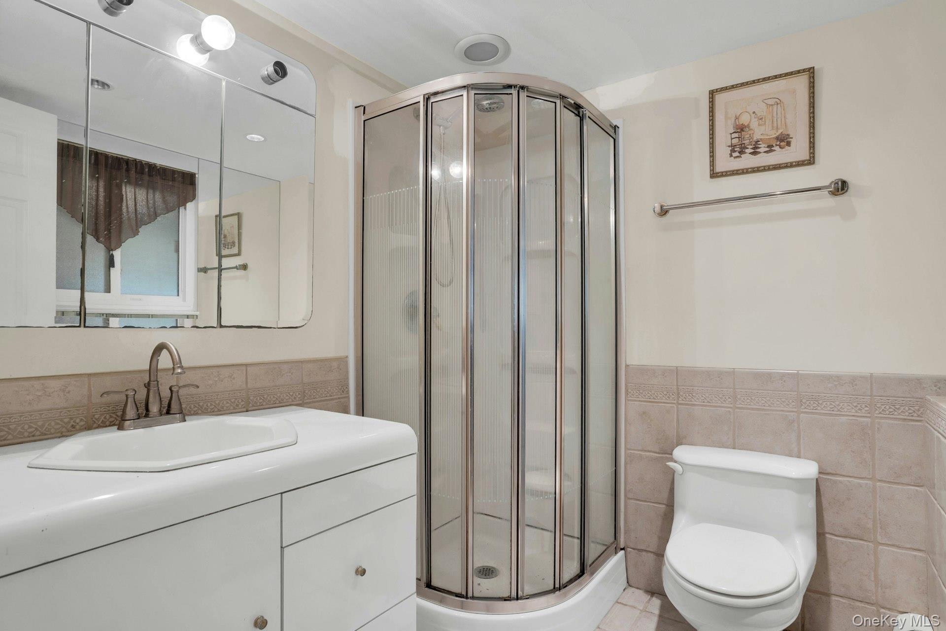 33 Pittoni Drive, Commack, NY 11725