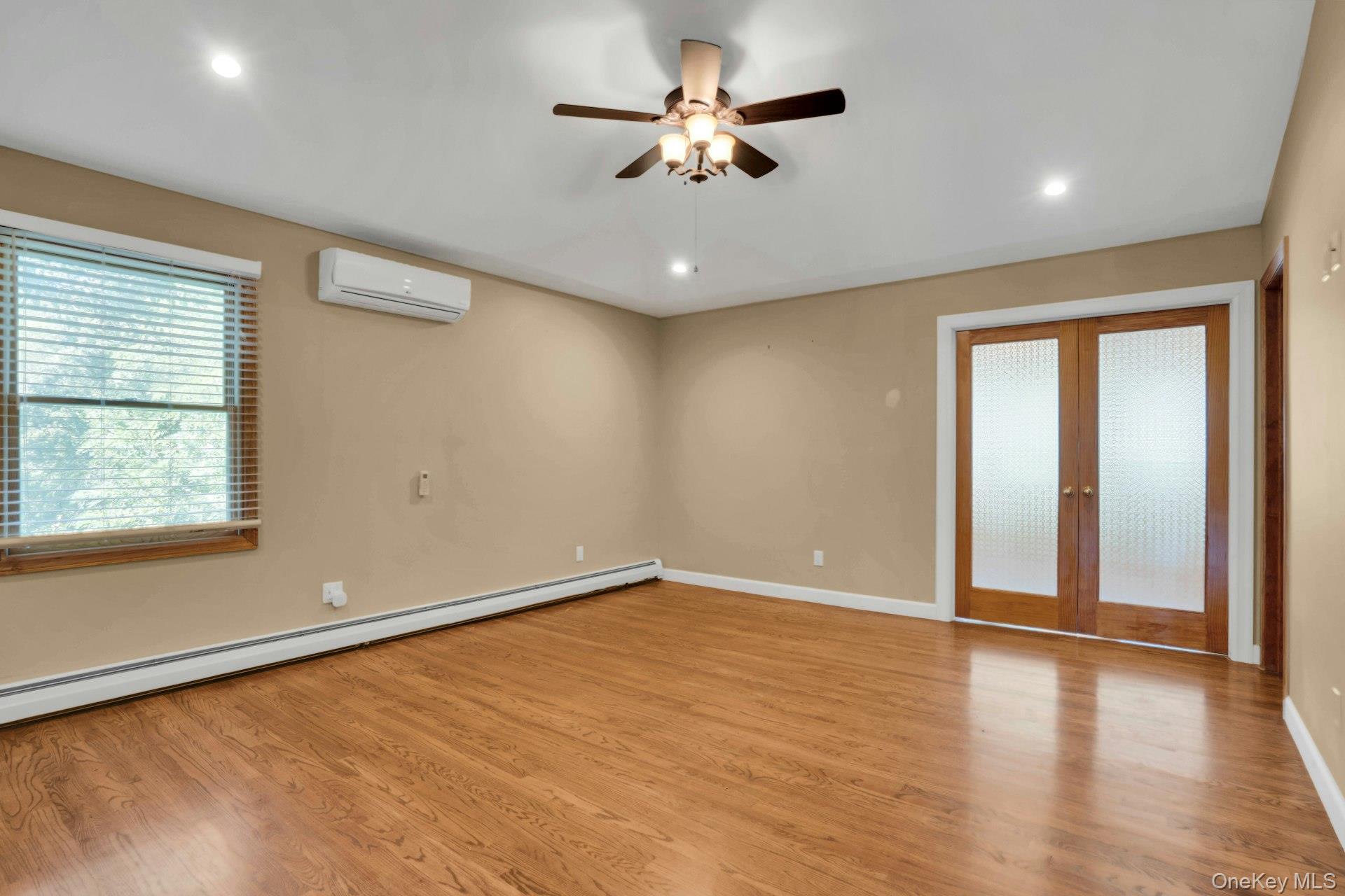 33 Pittoni Drive, Commack, NY 11725