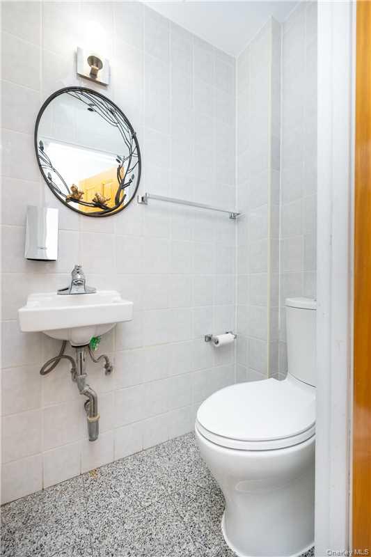 57-15 256th Street, Little Neck, NY 11362