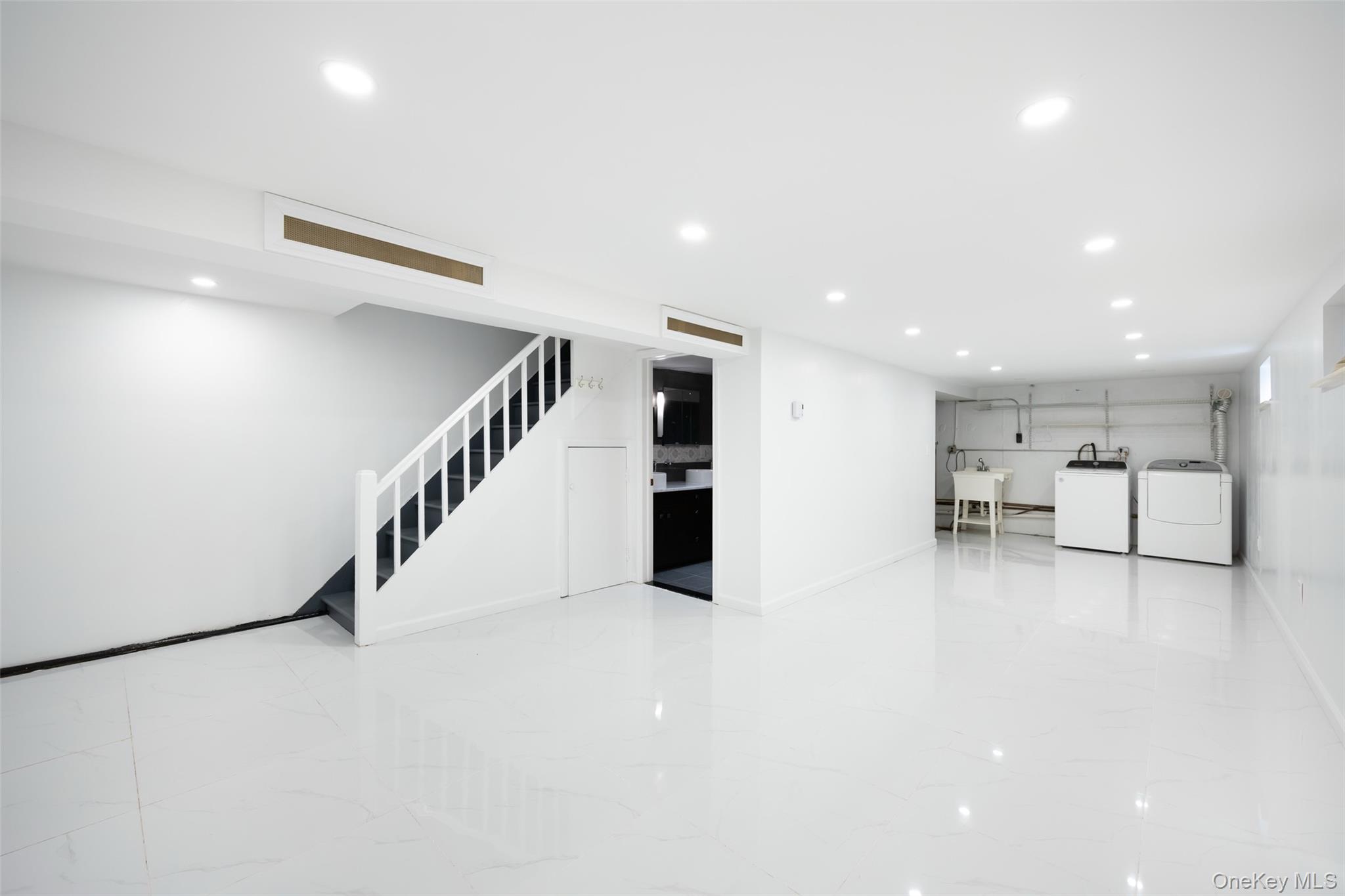 57-15 256th Street, Little Neck, NY 11362