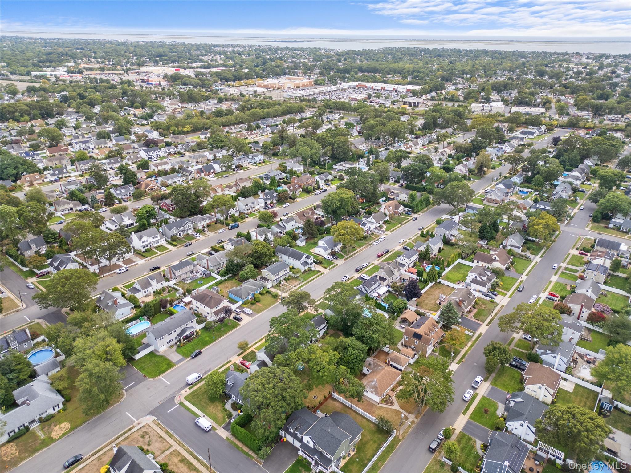 94 Charles Avenue, Massapequa Park, NY 11762