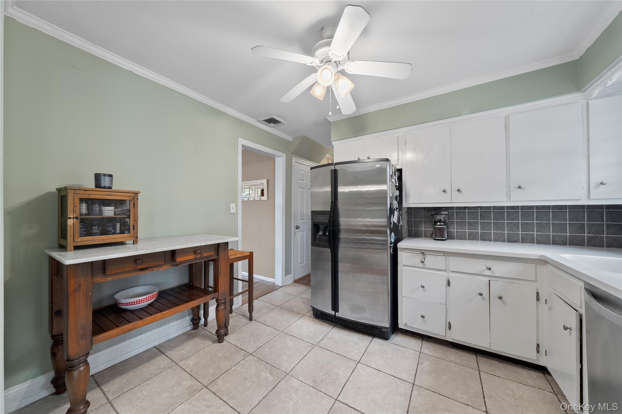 94 Charles Avenue, Massapequa Park, NY 11762