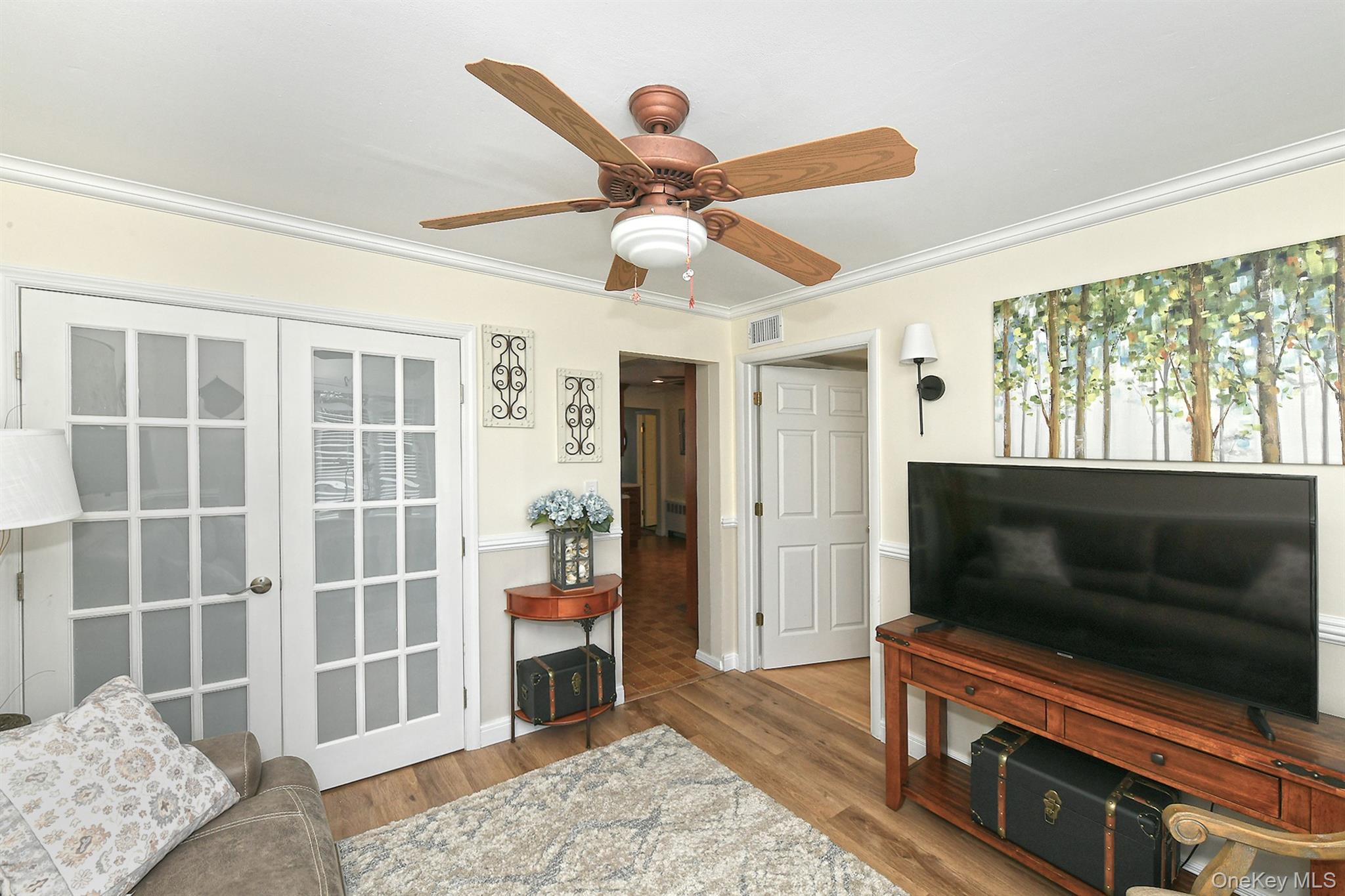 109 W 21st Street, Huntington Station, NY 11746