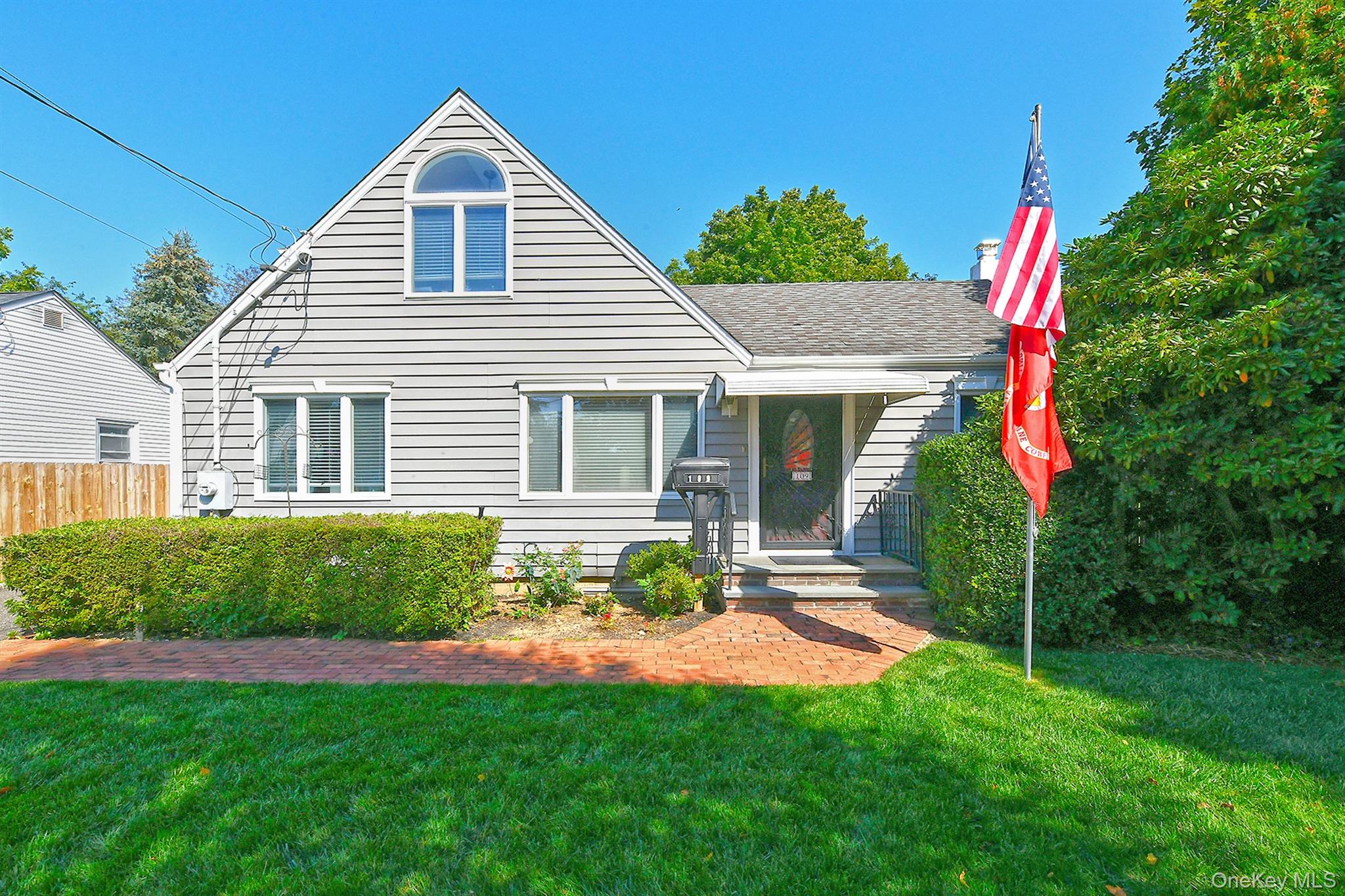 109 W 21st Street, Huntington Station, NY 11746