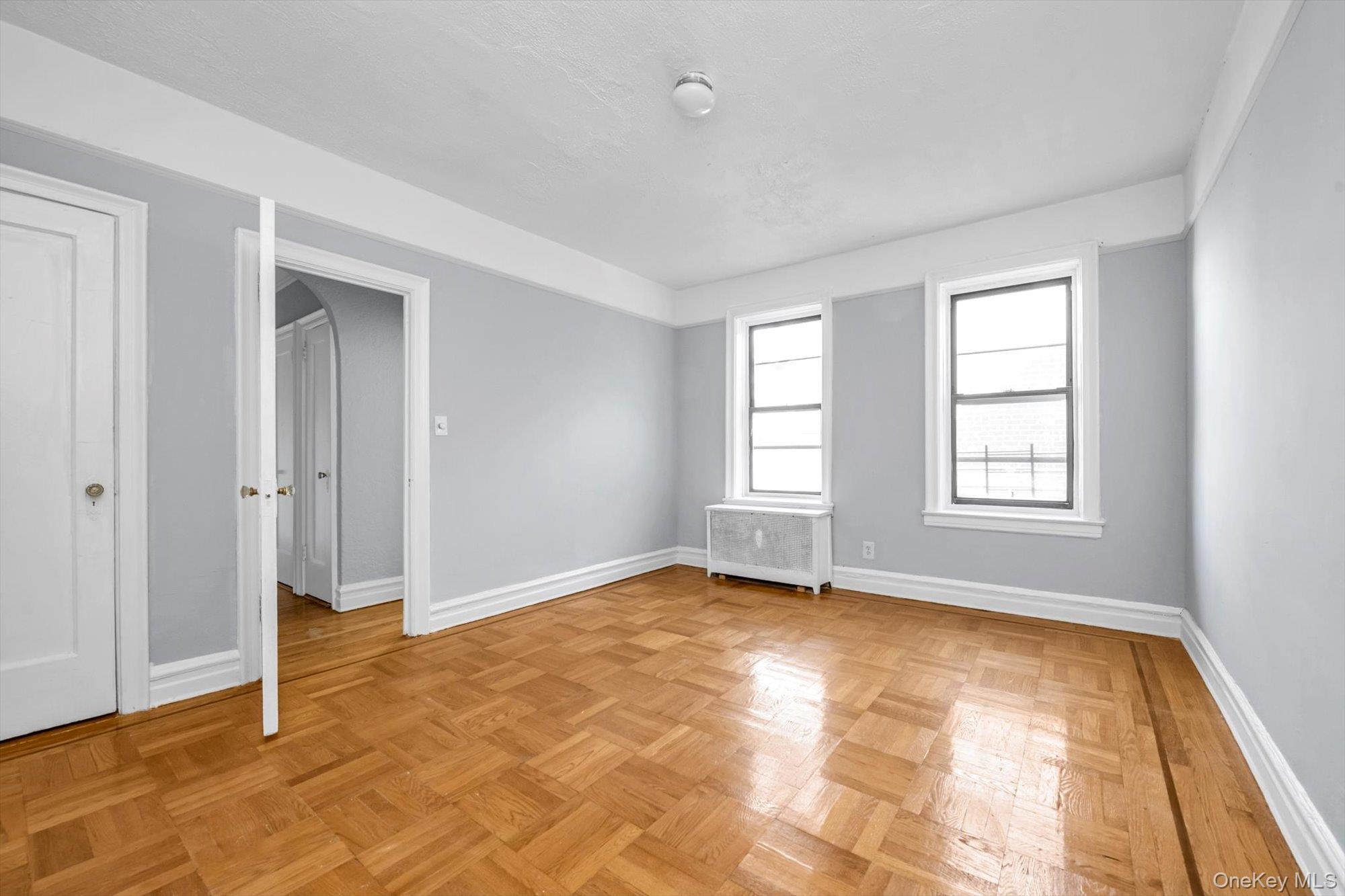 83-44 Lefferts Boulevard # 6C, Kew Gardens, NY 11415