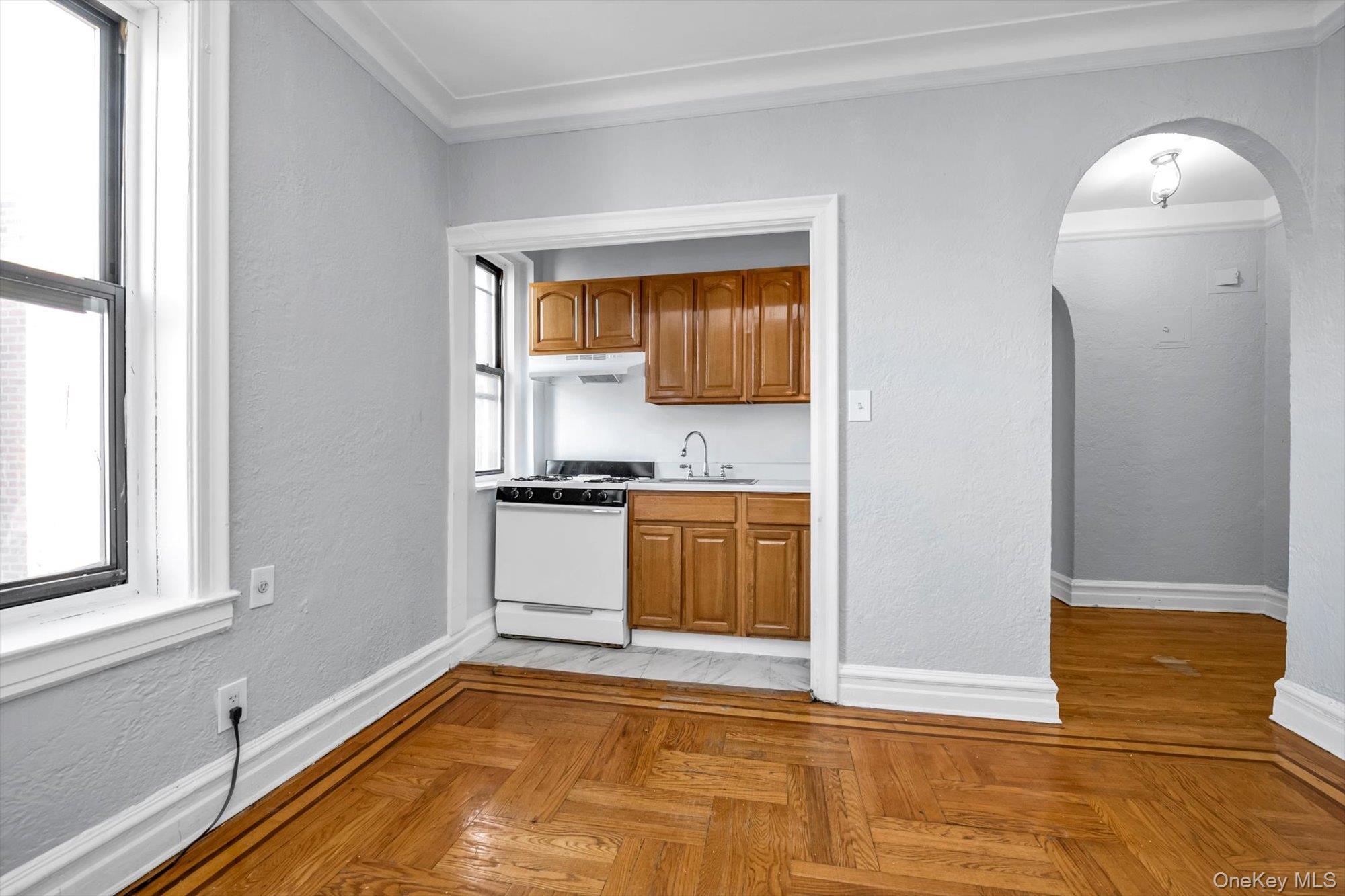 83-44 Lefferts Boulevard # 6C, Kew Gardens, NY 11415