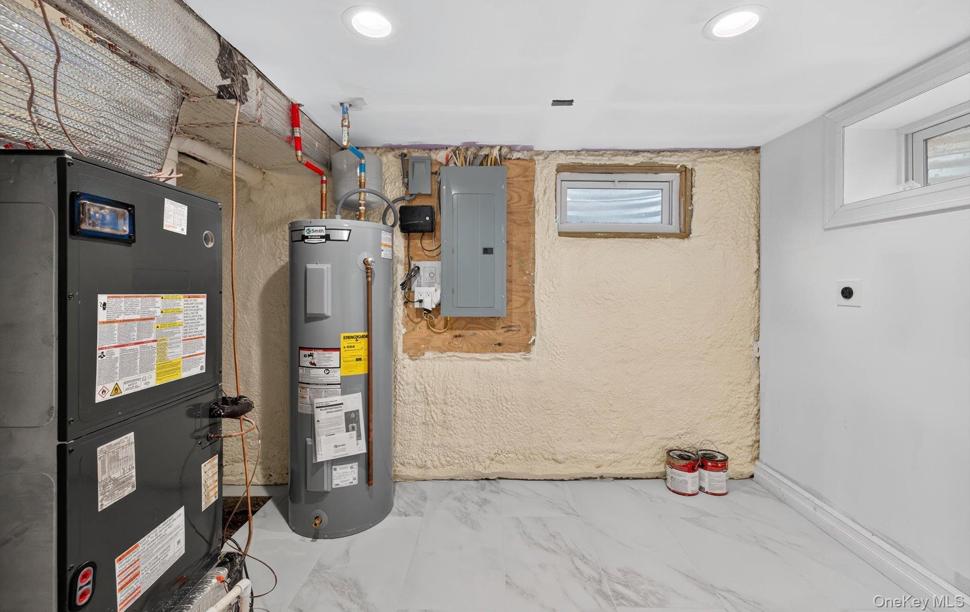 1098 Russell Street, Franklin Square, NY 11010