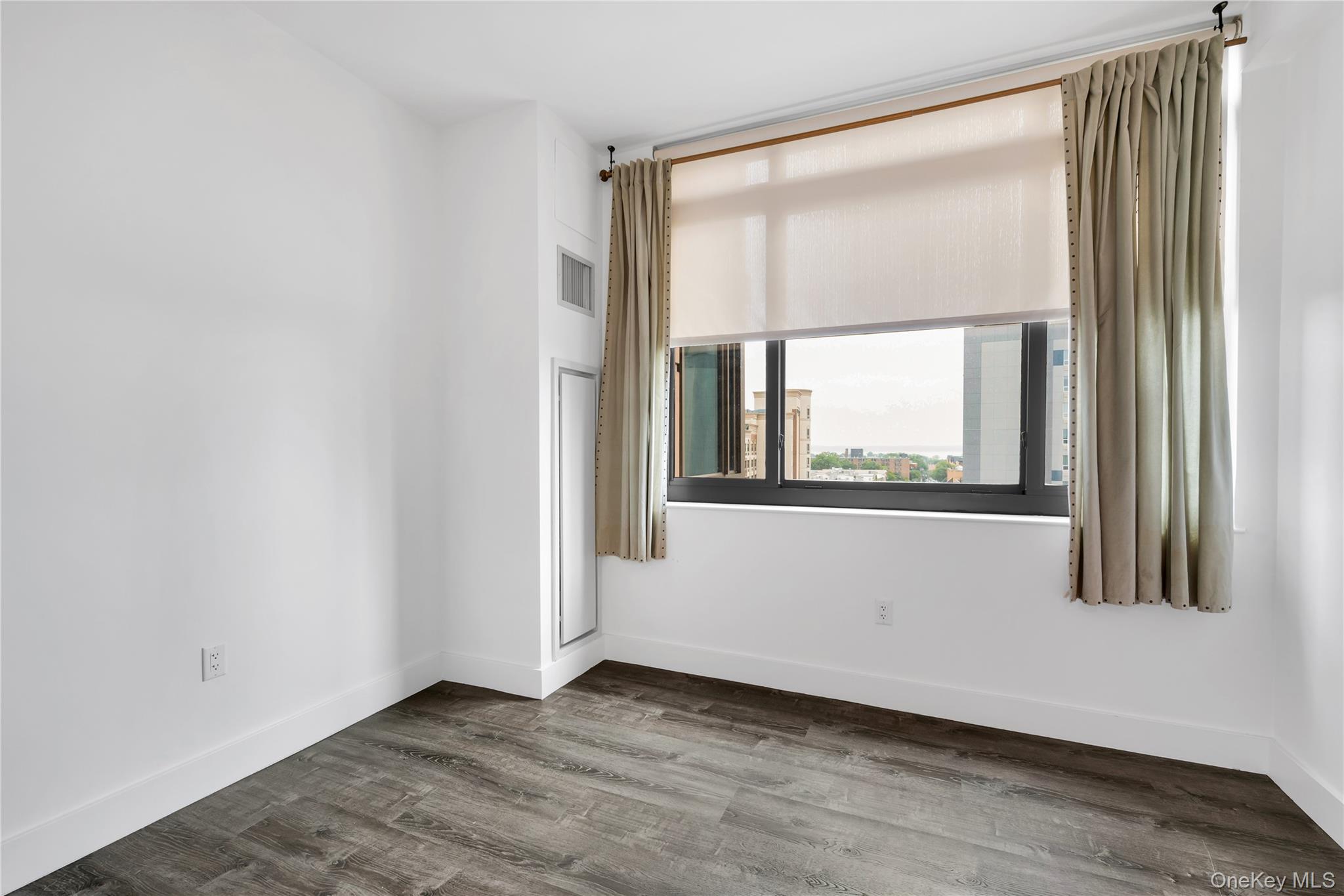 175 Huguenot Street # 1106, New Rochelle, NY 10801