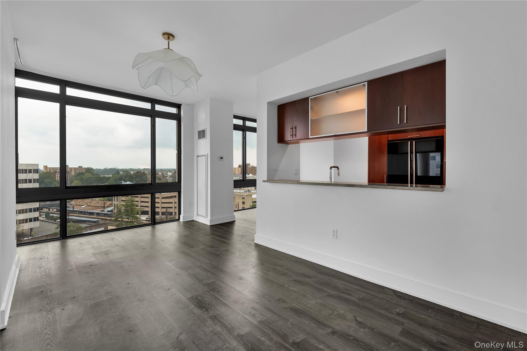 175 Huguenot Street # 1106, New Rochelle, NY 10801