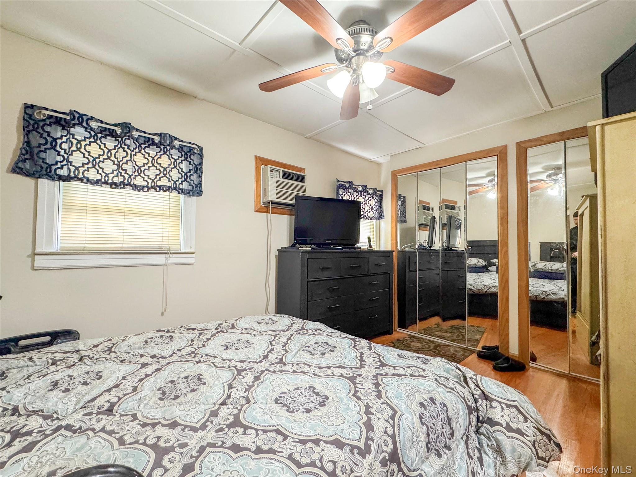 6 Elm Place # 6, Bronx, NY 10465