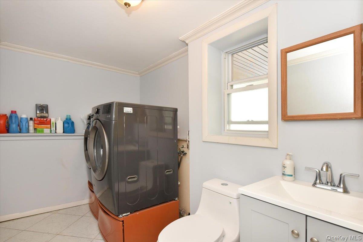 108 Block Boulevard, Massapequa, NY 11762