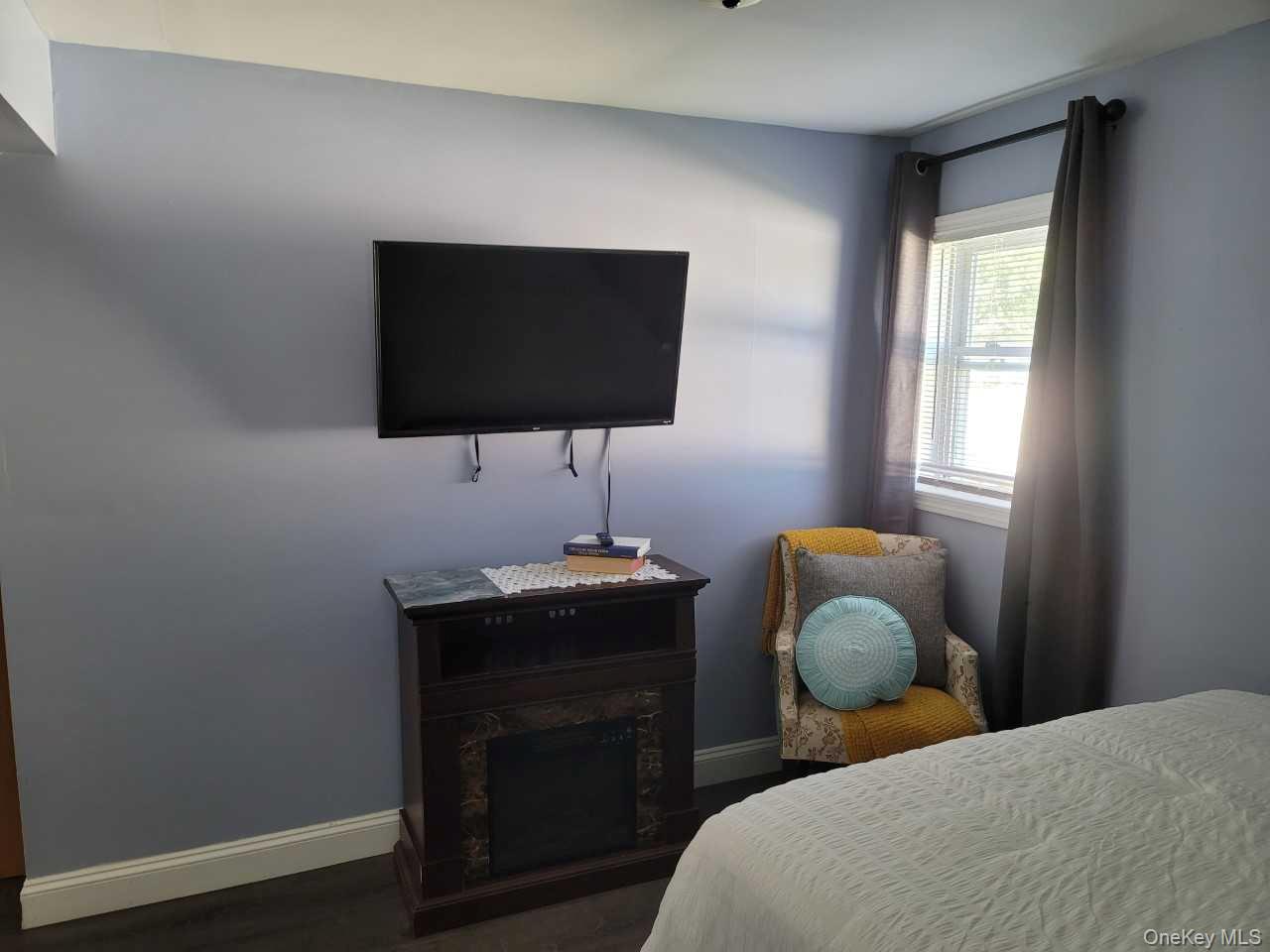 320 Clayton Street, Central Islip, NY 11722