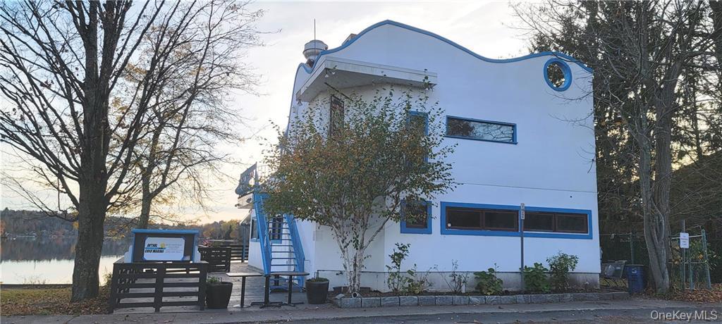 13 Horseshoe Lake Road, Kauneonga Lake, NY 12749