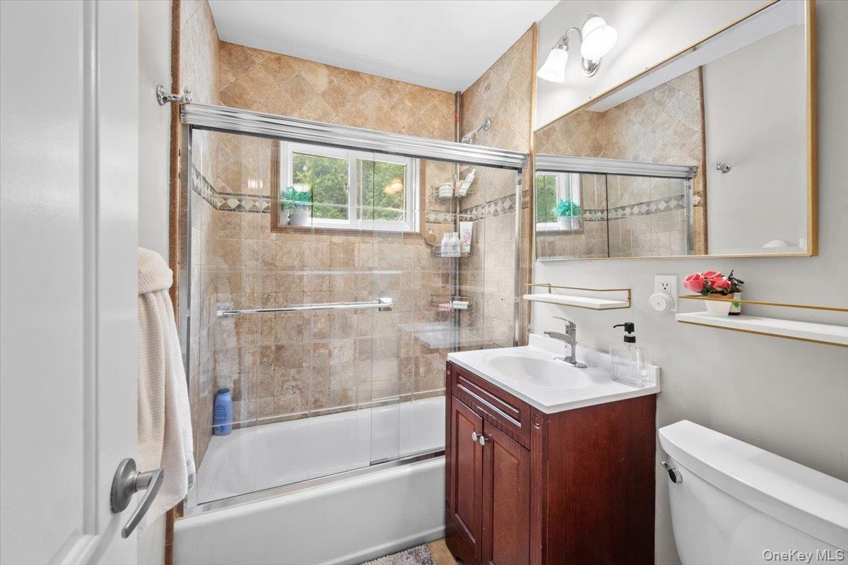 23 Meadow Road, Montrose, NY 10548