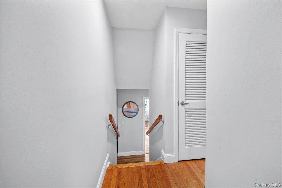 23 Meadow Road, Montrose, NY 10548