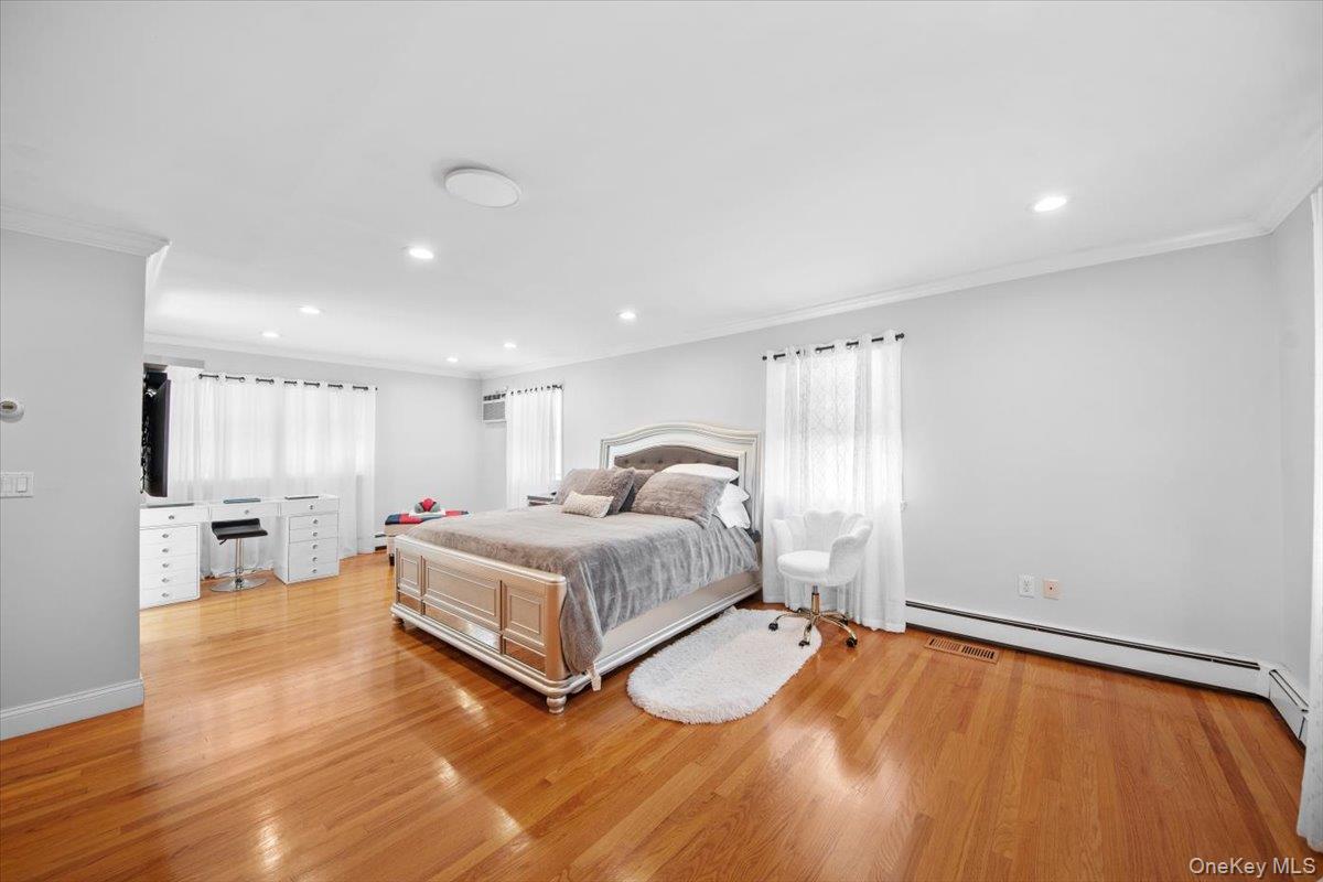 23 Meadow Road, Montrose, NY 10548