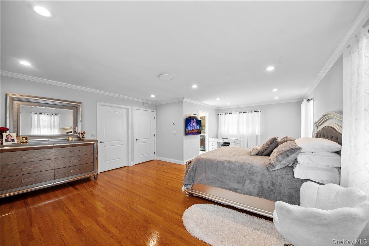 23 Meadow Road, Montrose, NY 10548