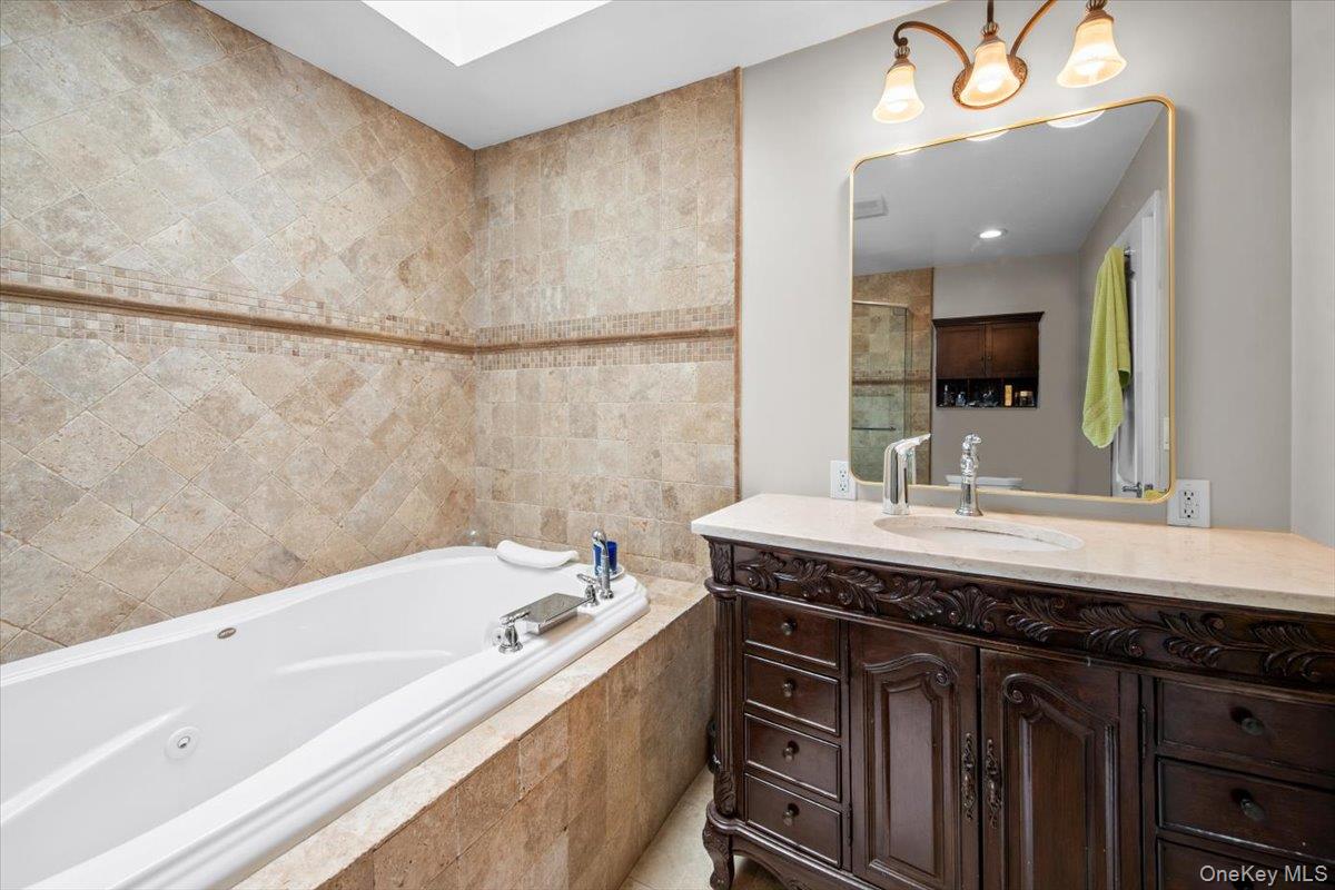 23 Meadow Road, Montrose, NY 10548