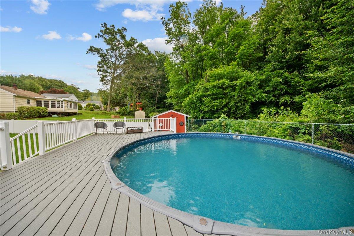 23 Meadow Road, Montrose, NY 10548