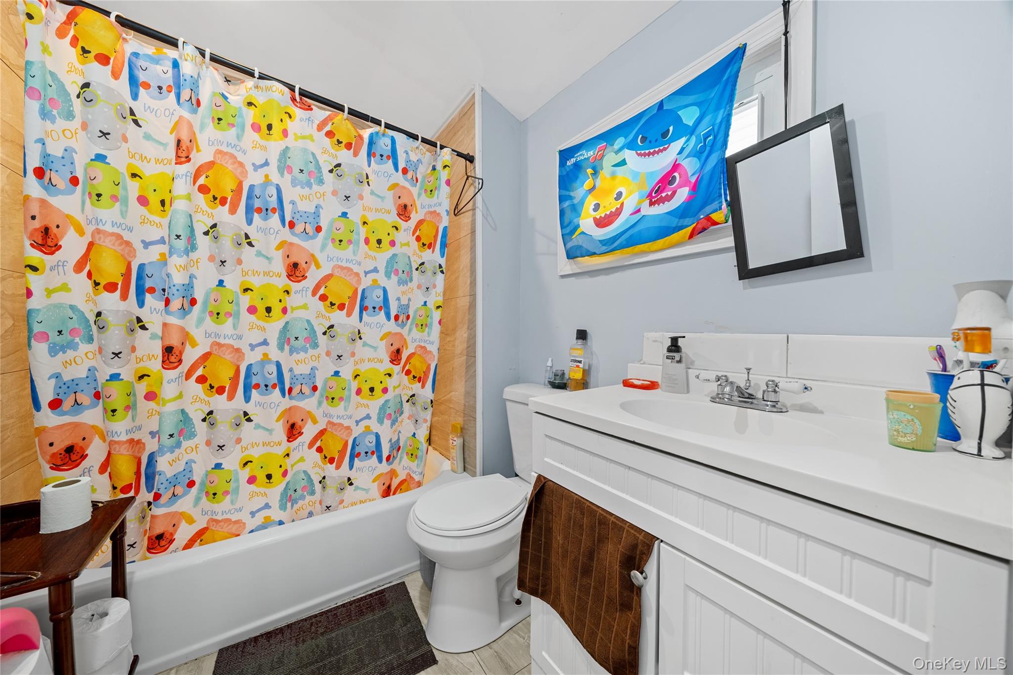 84 E 9th Street, Huntington Station, NY 11746