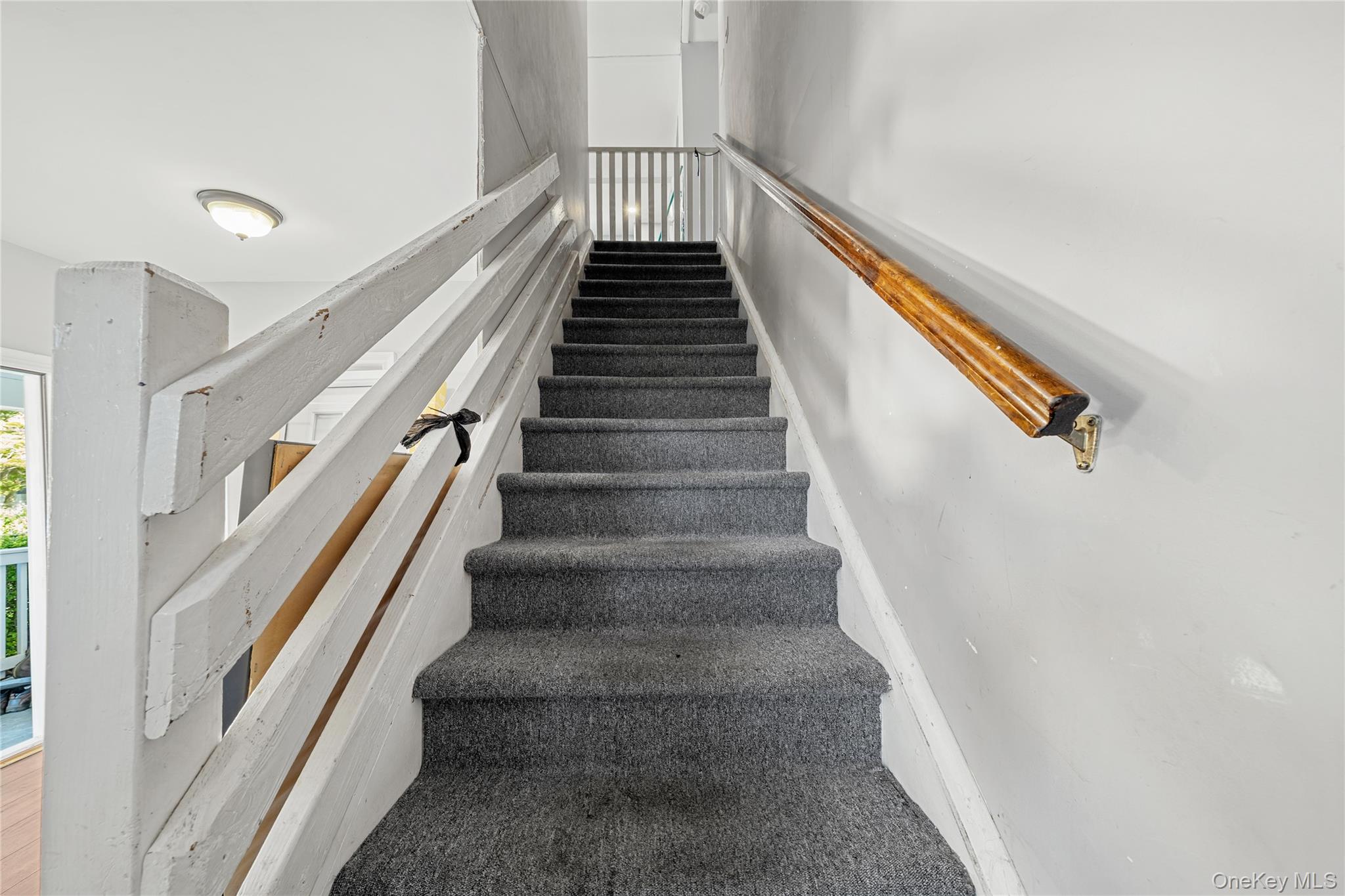 84 E 9th Street, Huntington Station, NY 11746