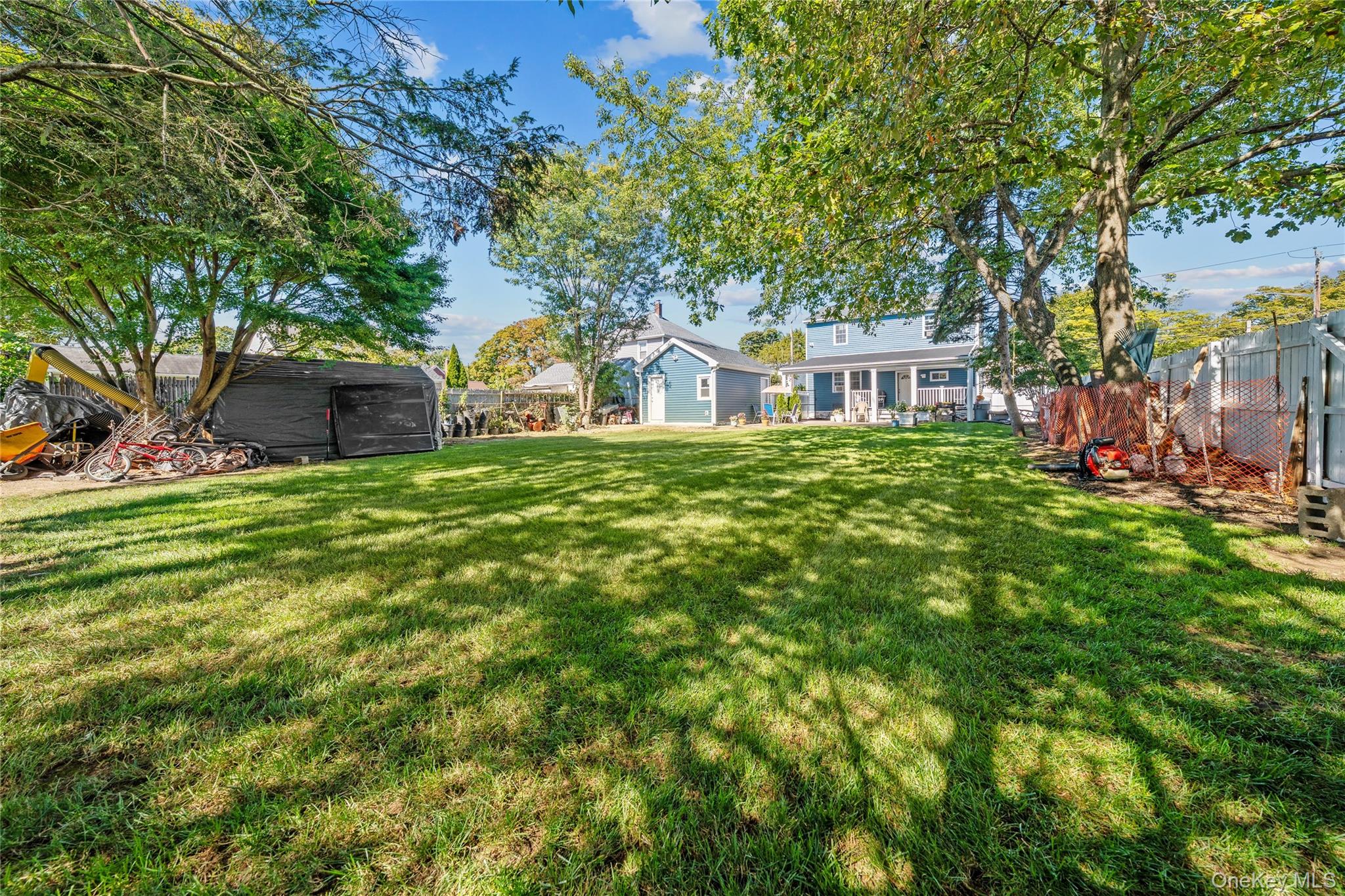 84 E 9th Street, Huntington Station, NY 11746