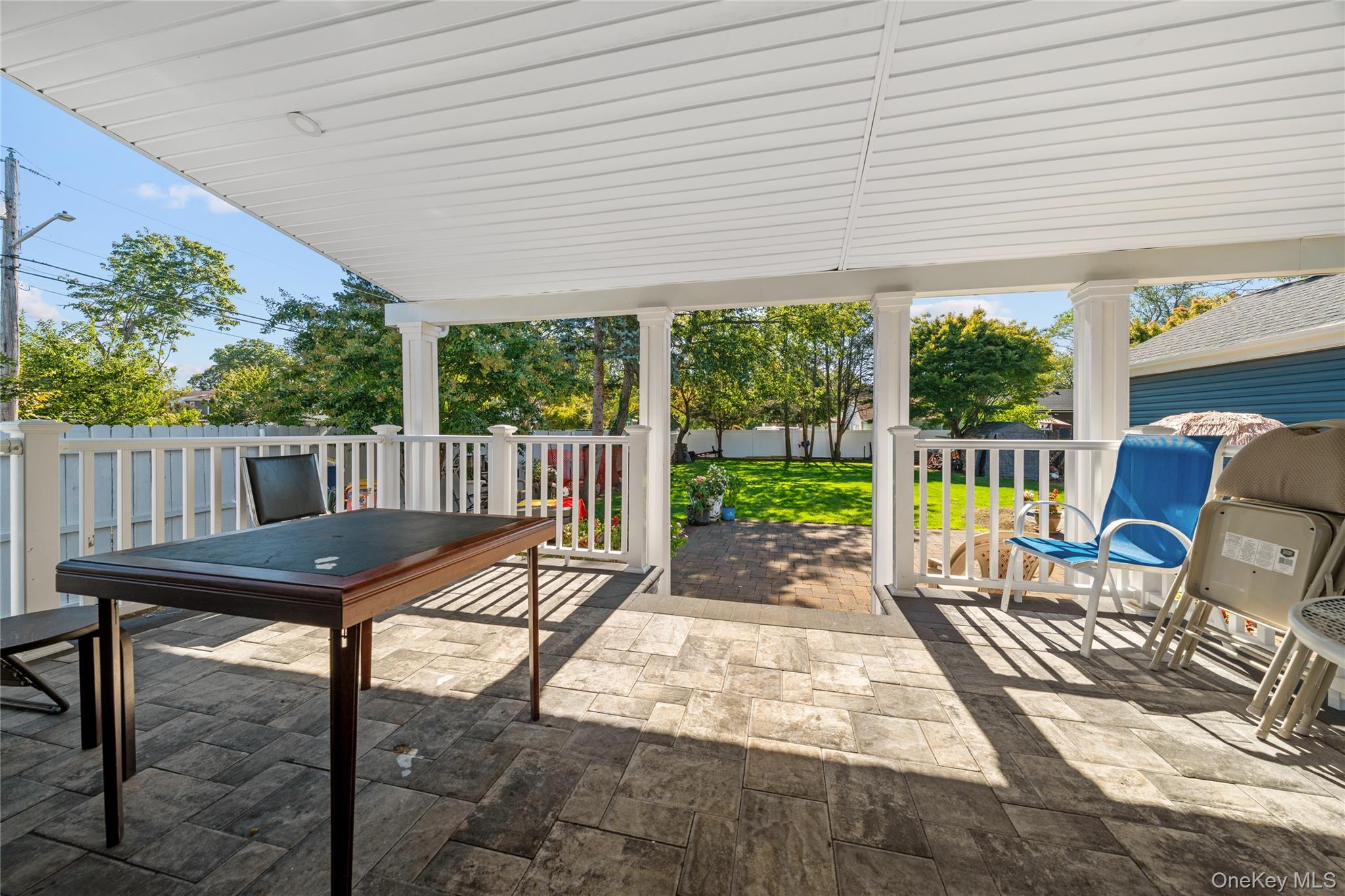 84 E 9th Street, Huntington Station, NY 11746