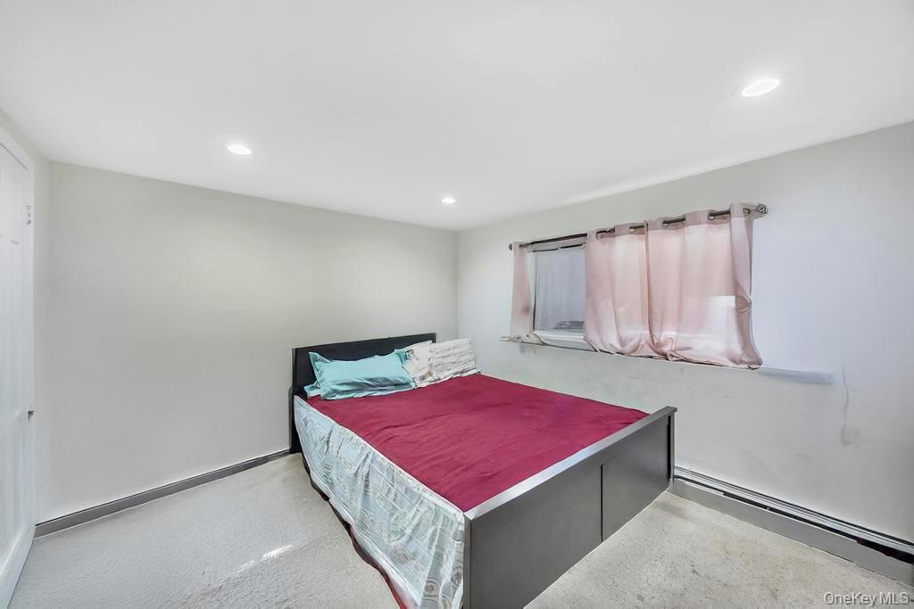 12 Roosevelt Avenue, Greenlawn, NY 11740