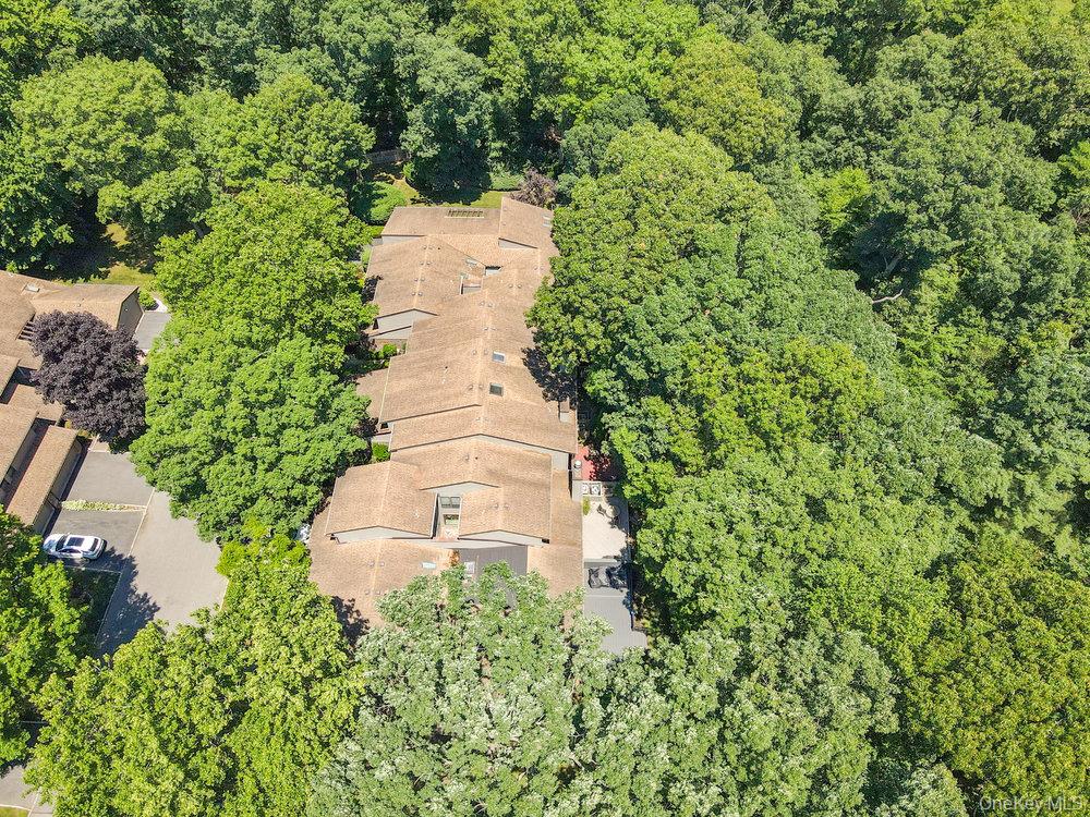 31 Club House Court # 31, Jericho, NY 11753