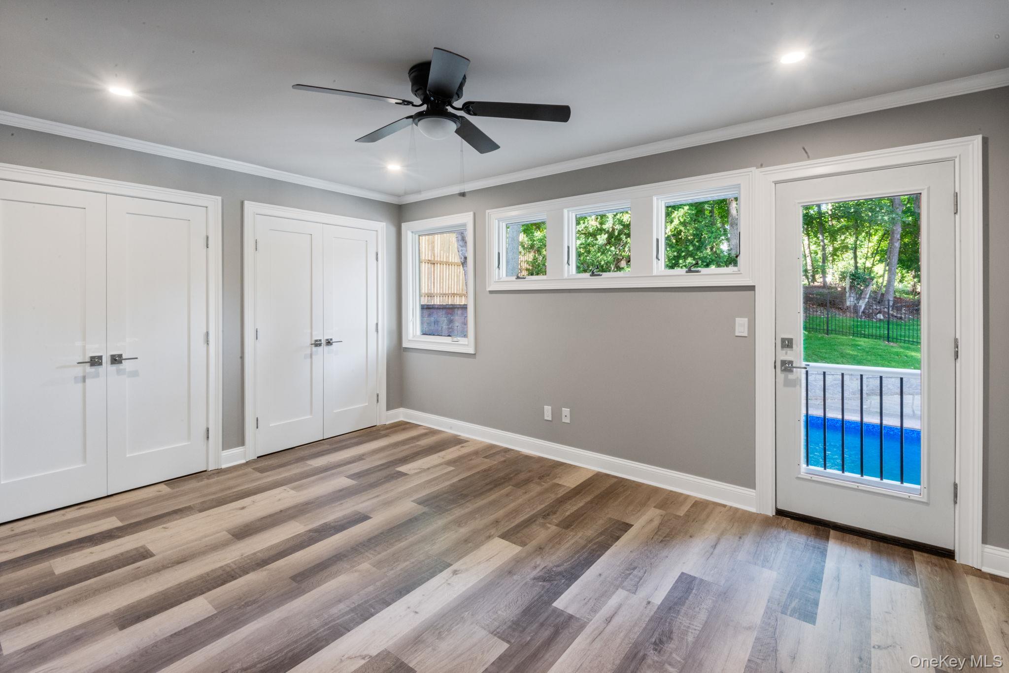 33 Alsace Place, Northport, NY 11768