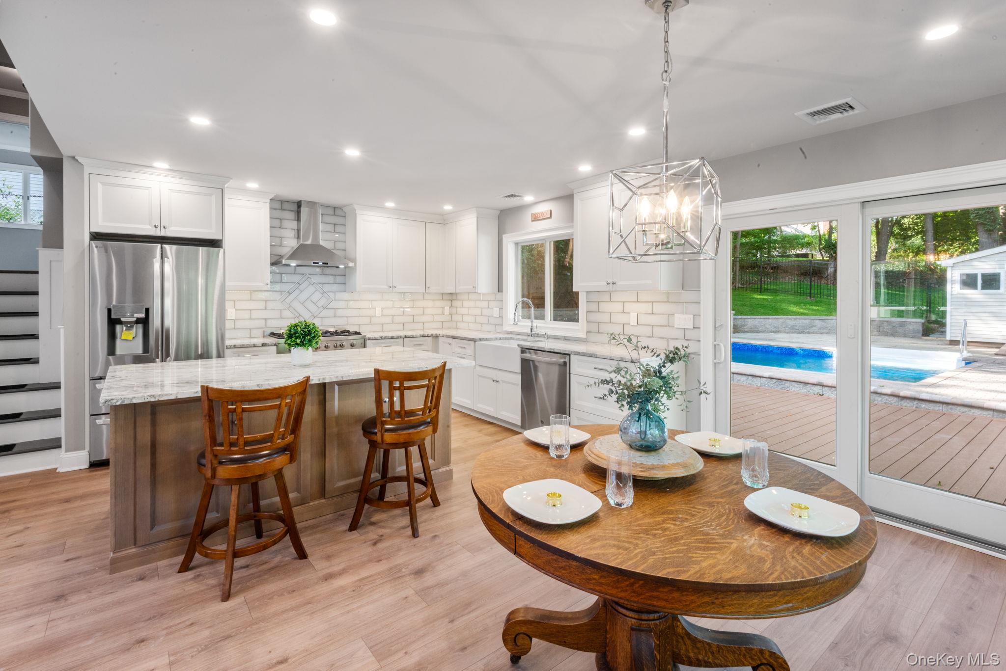 33 Alsace Place, Northport, NY 11768