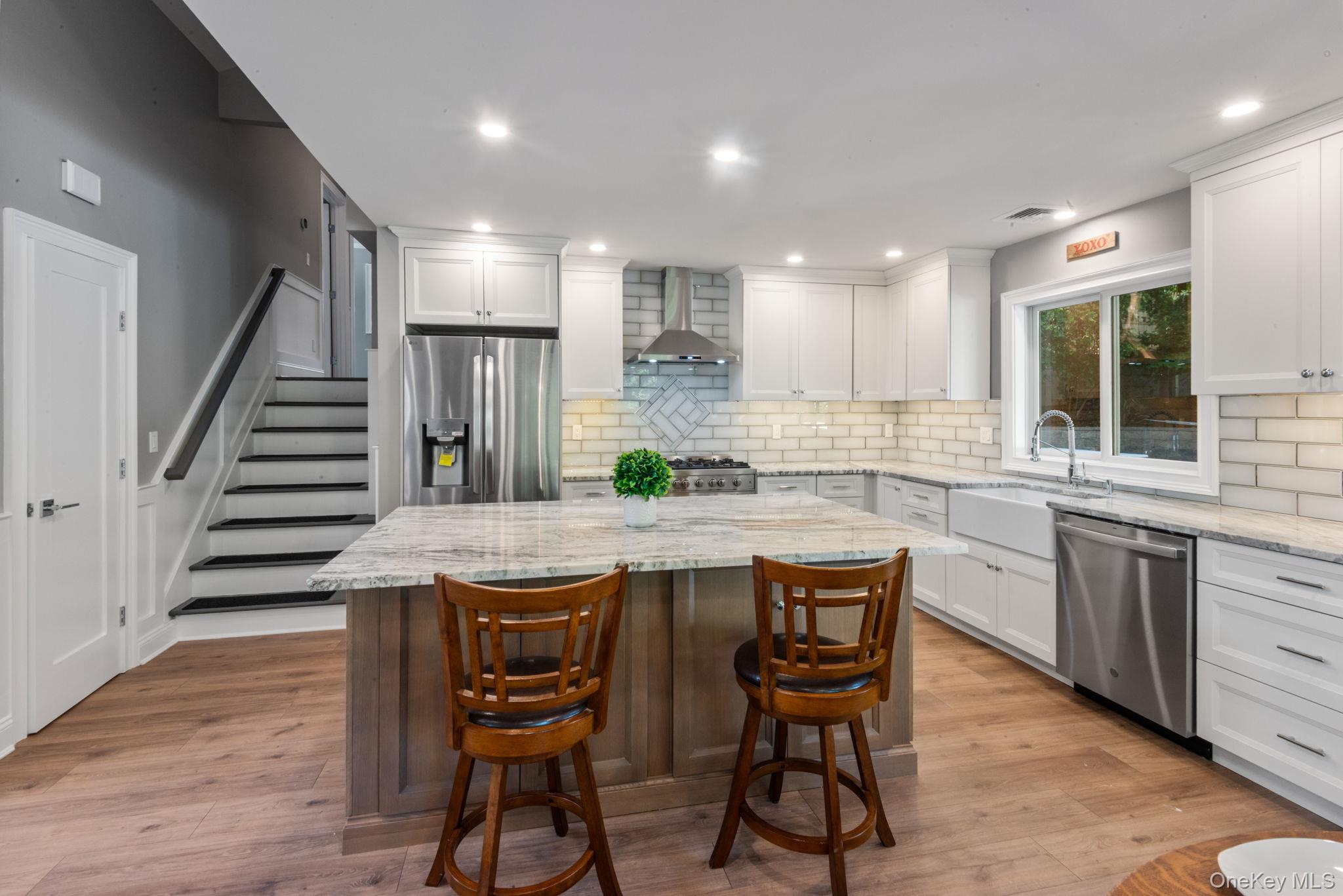 33 Alsace Place, Northport, NY 11768