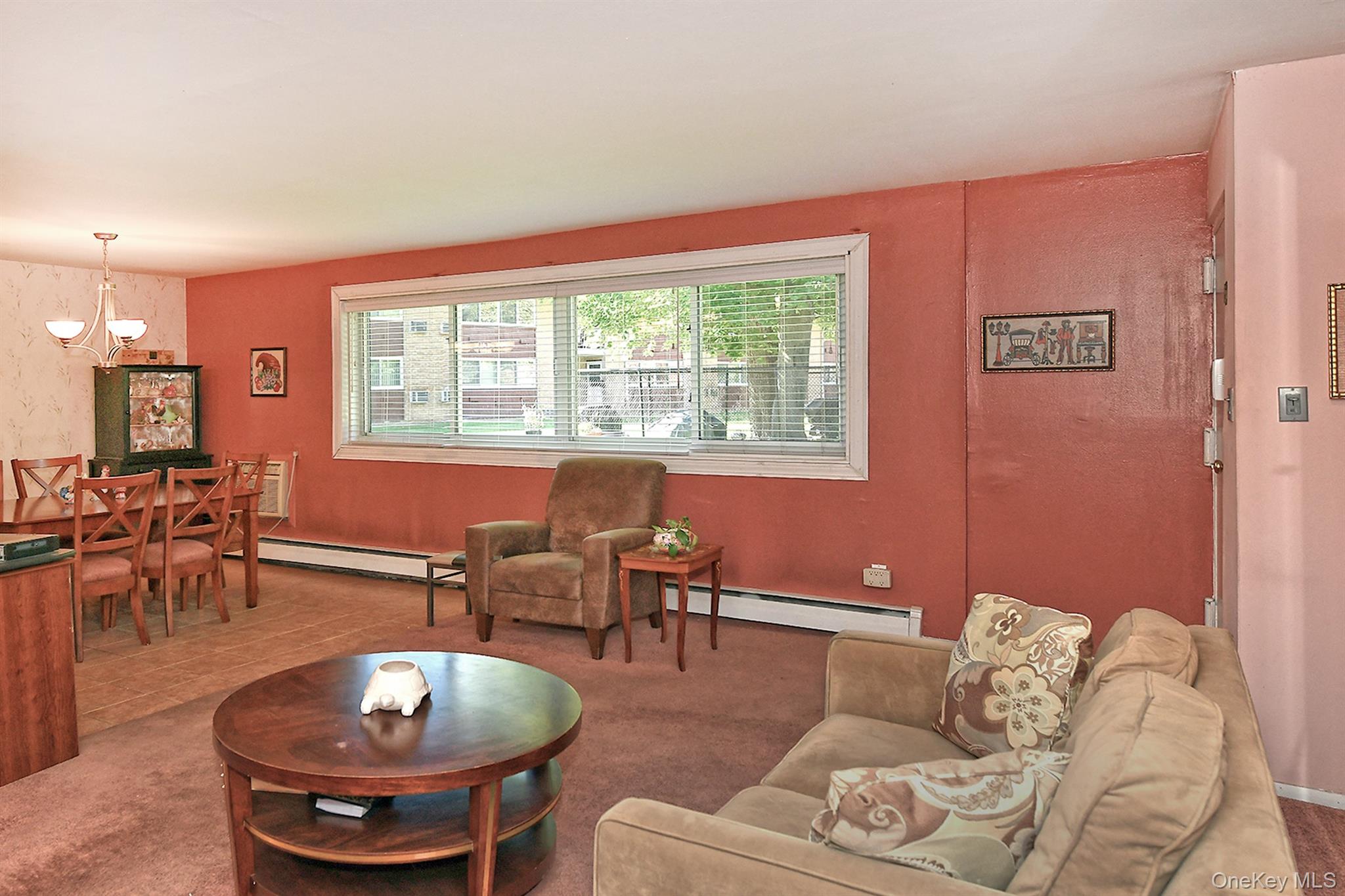 400 Fulton Street # 8A, Farmingdale, NY 11735