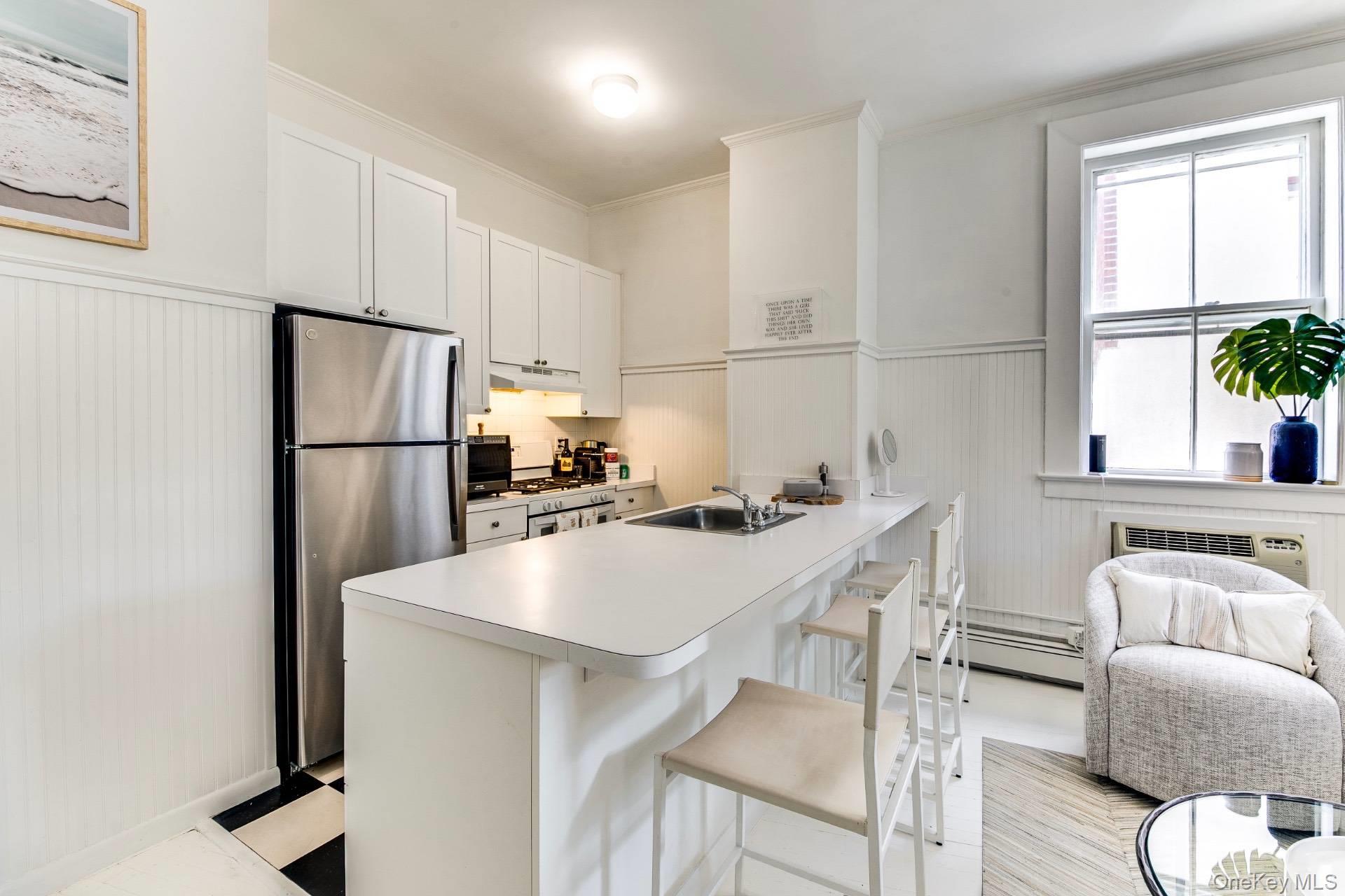 95 Main Street # 3, Sag Harbor, NY 11963