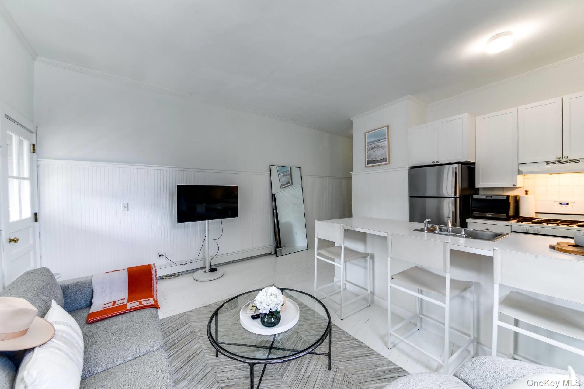 95 Main Street # 3, Sag Harbor, NY 11963